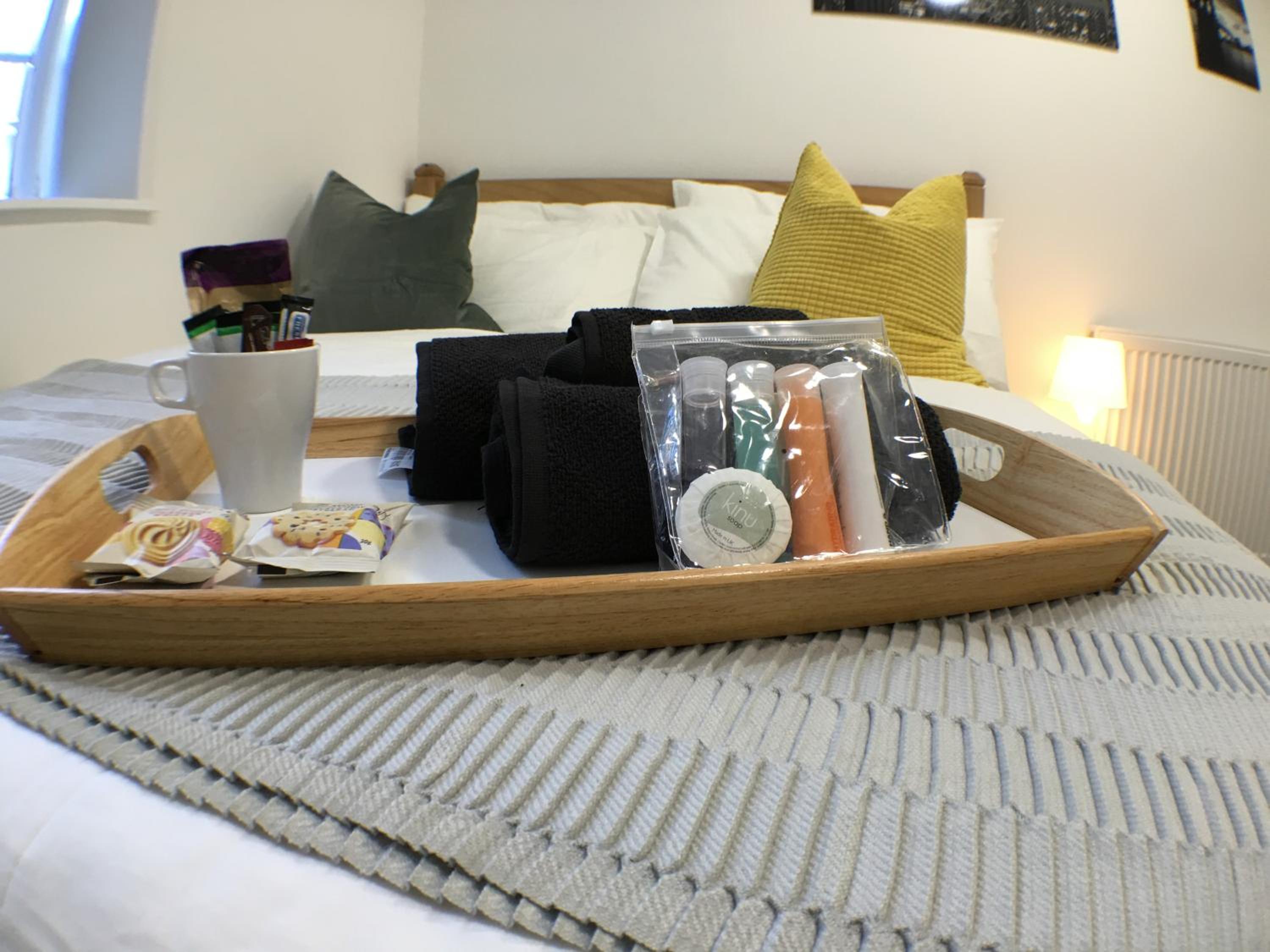 Budget Double Room - Photo 38