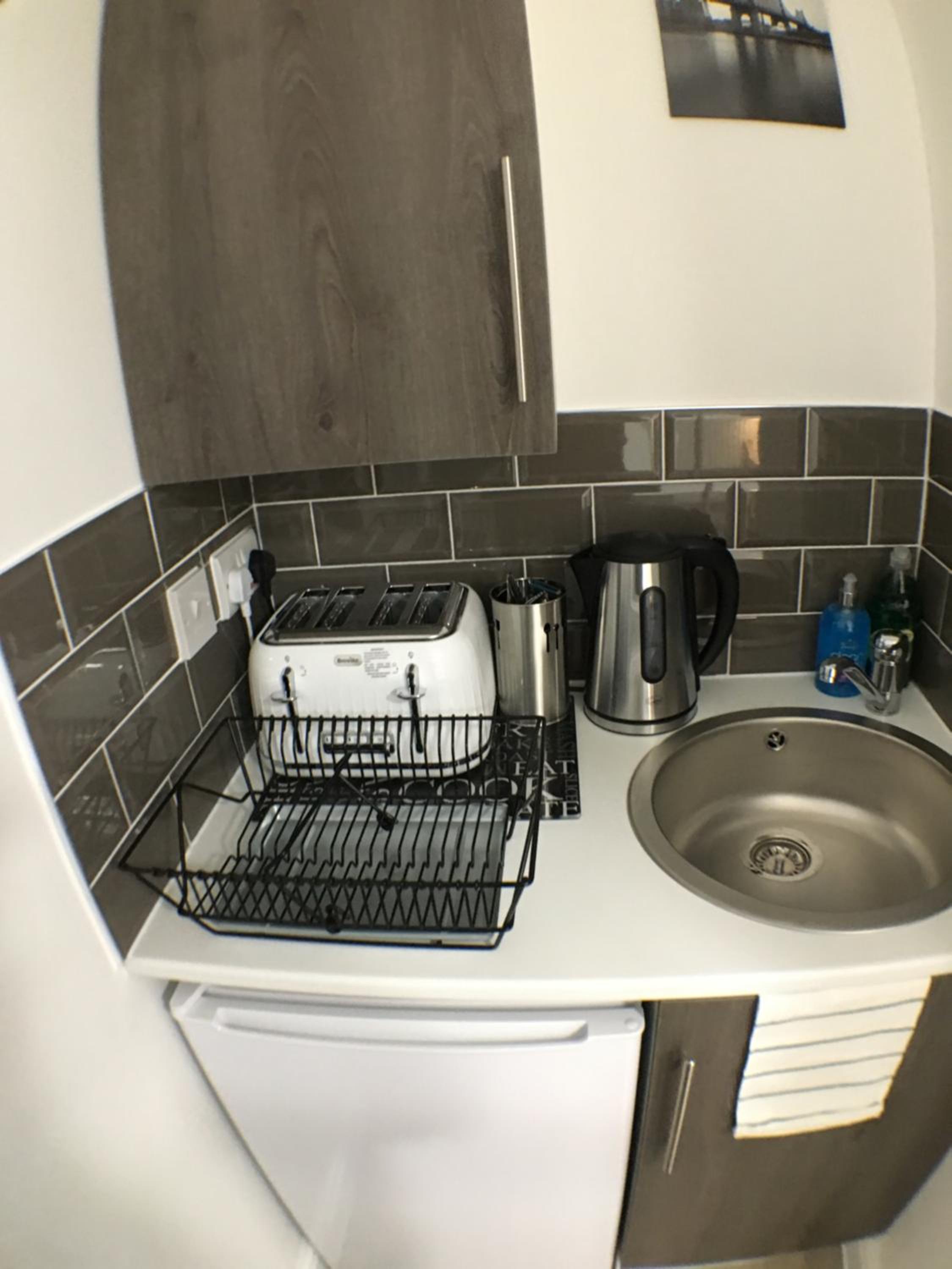 Budget Double Room - Photo 49