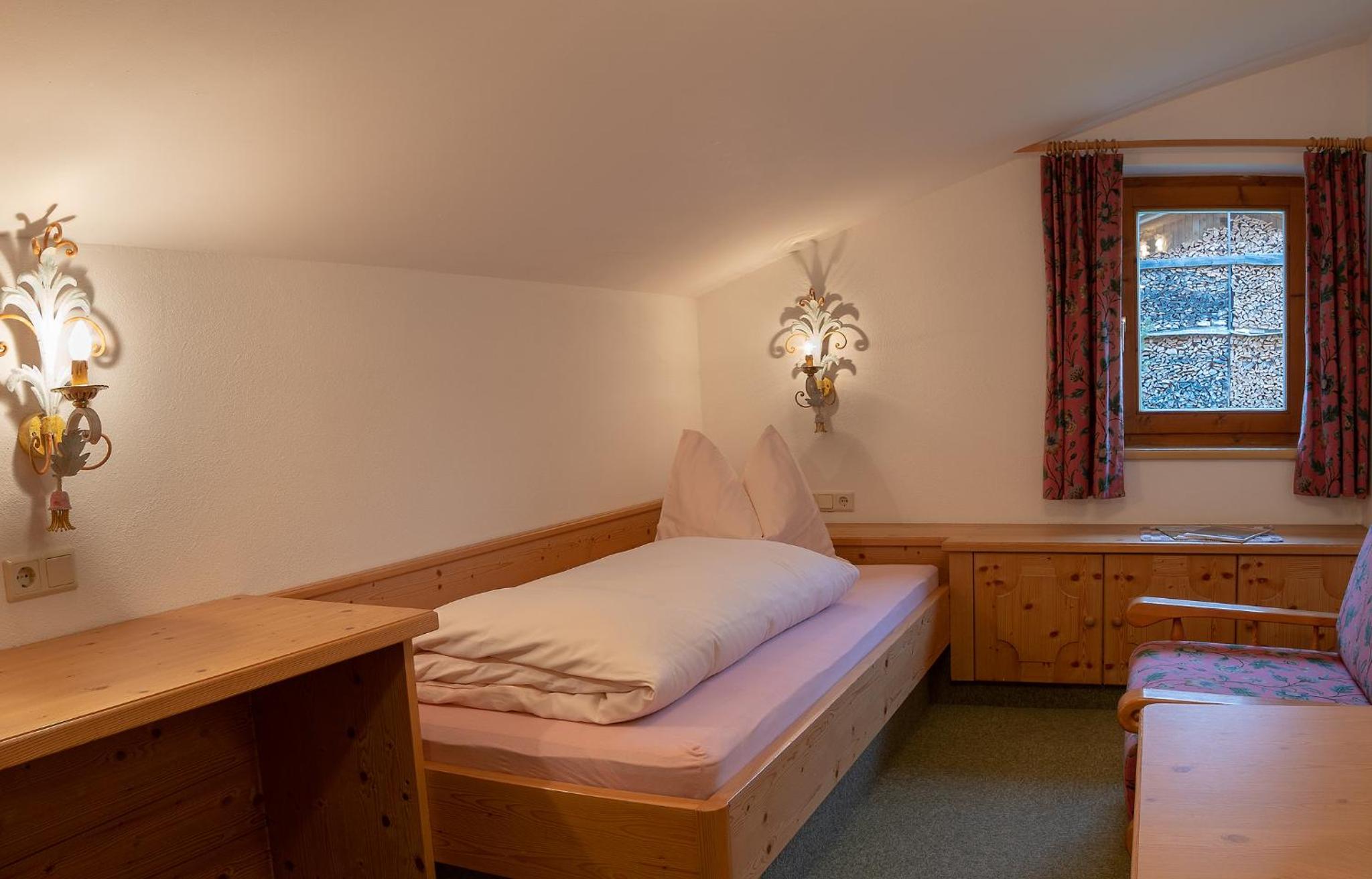 Single Room photo 1
