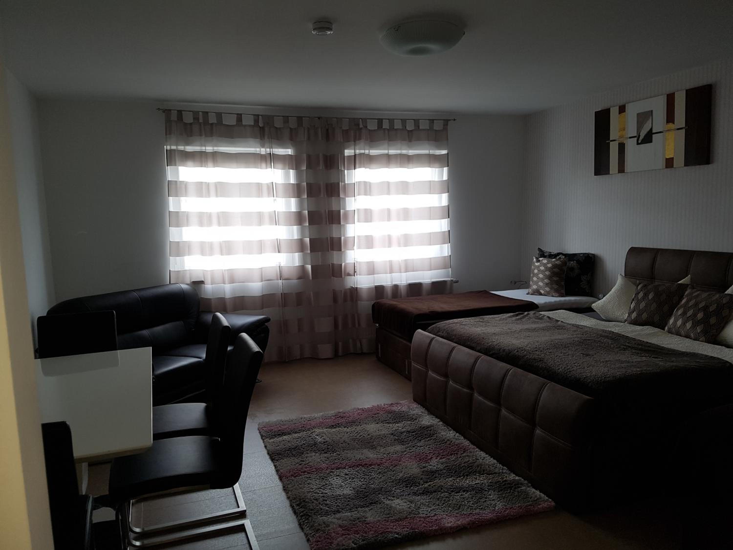 Family Room photo 1