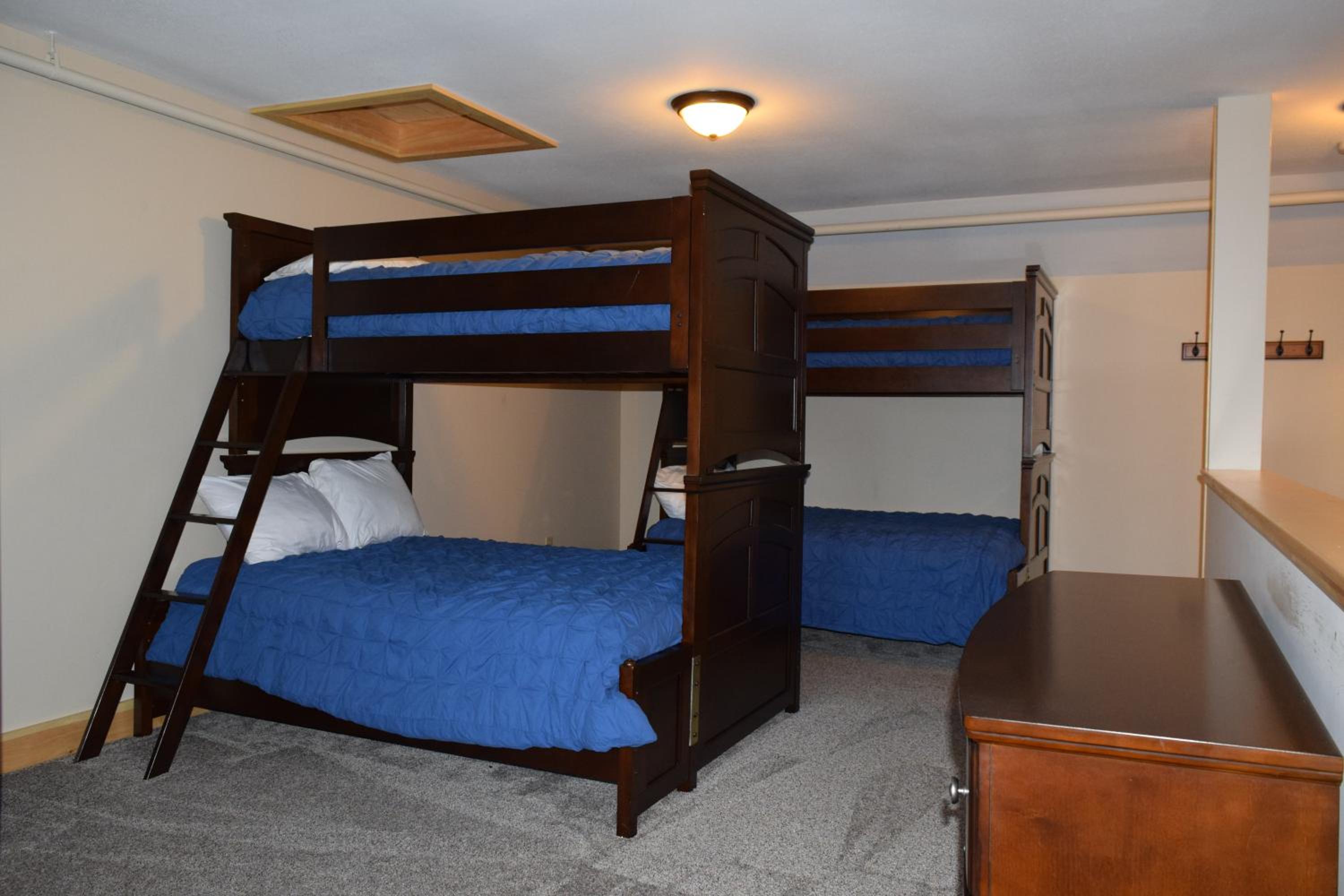 Family Suite with Balcony photo 1