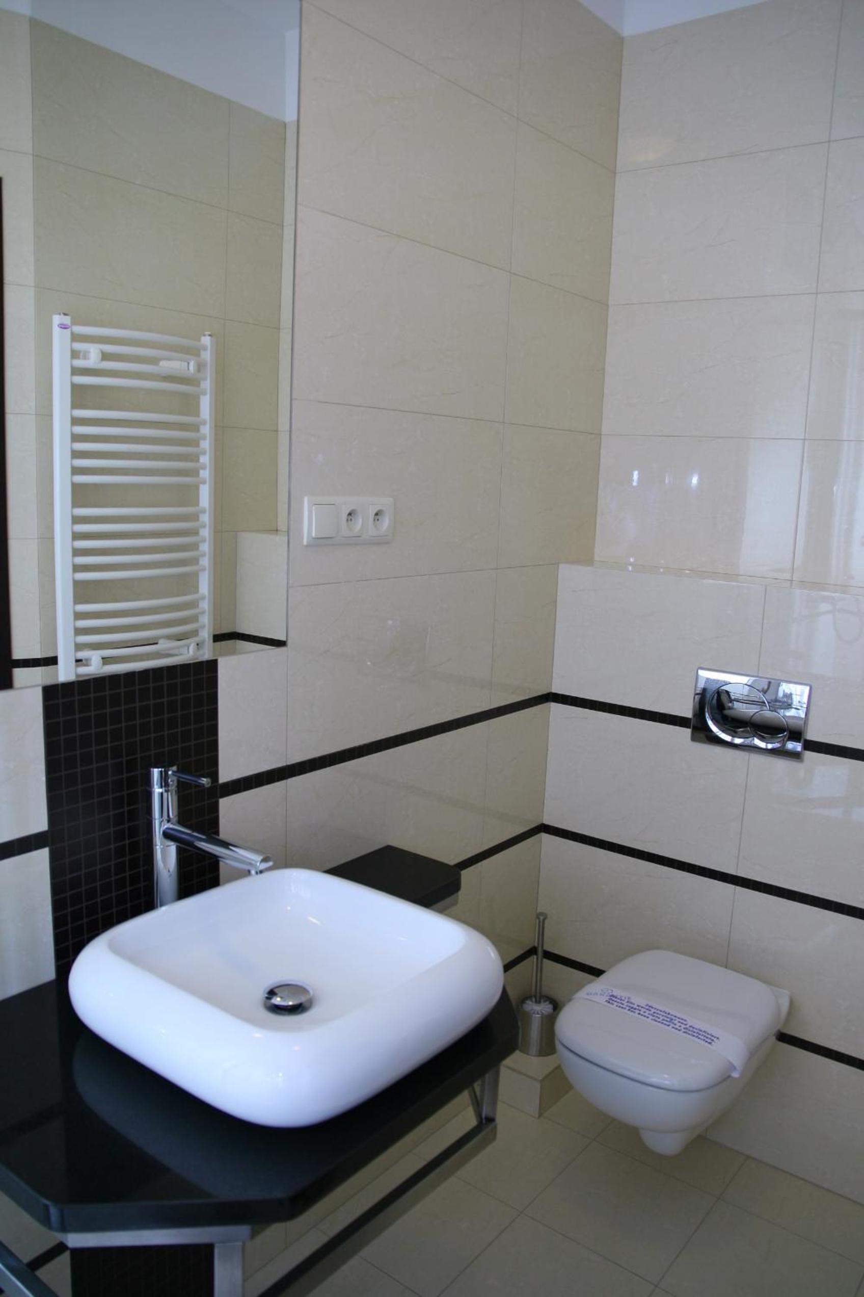 Deluxe Twin Room - Photo 4