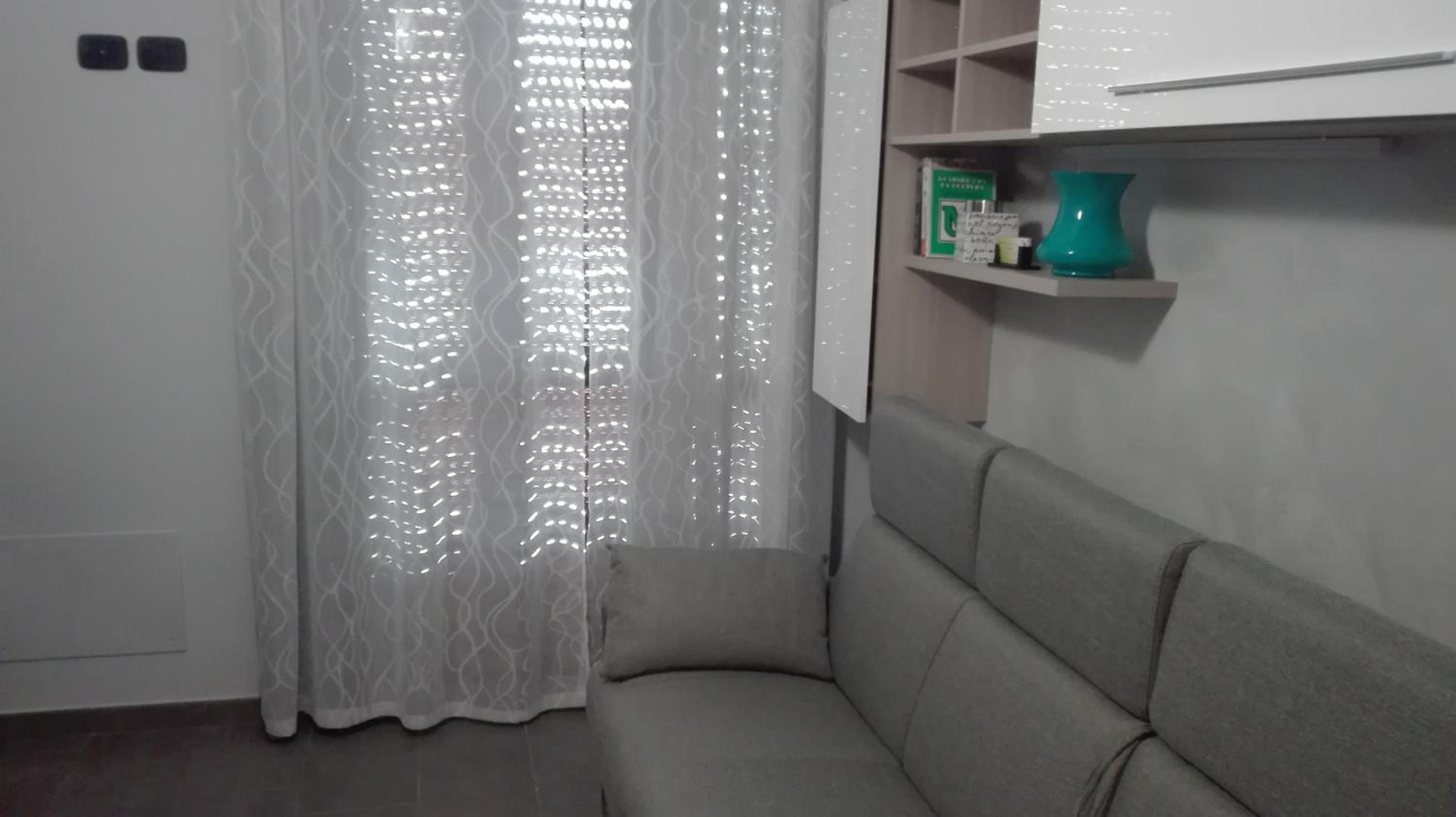 Studio with Sofa Bed - Photo 4
