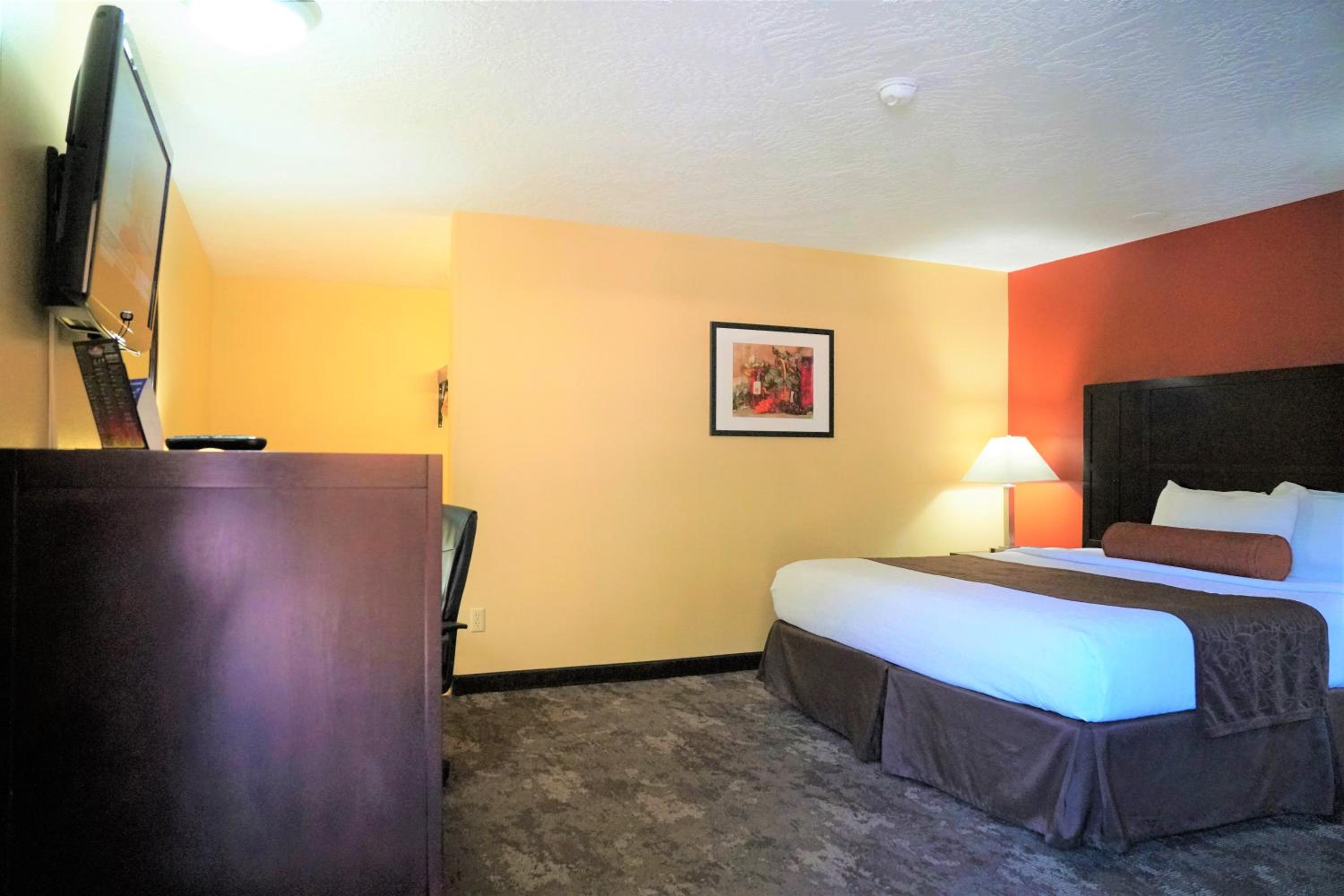 Standard King Room