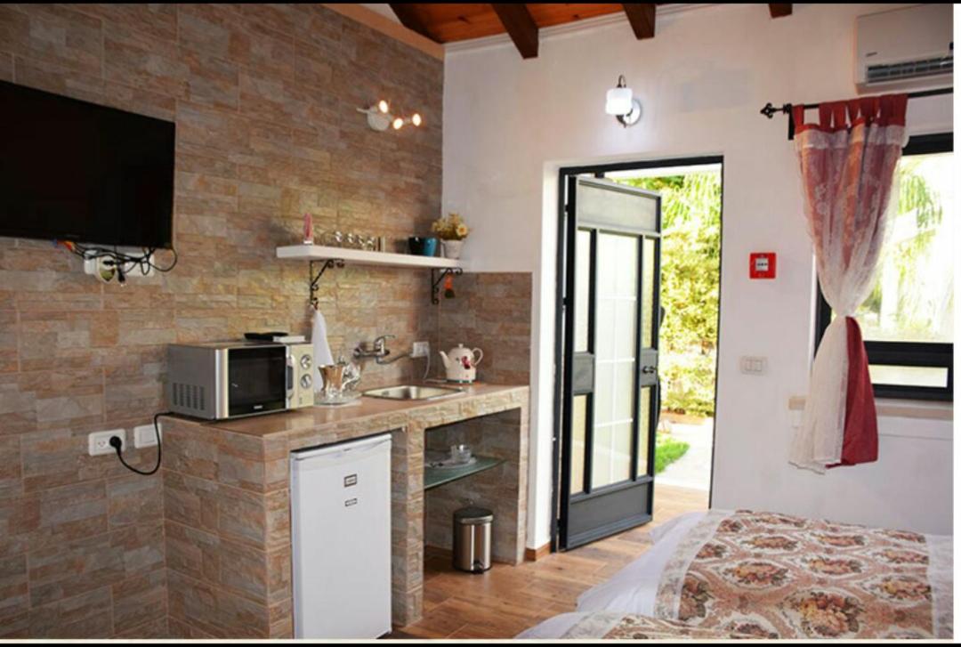 Double Room with Garden View photo 3