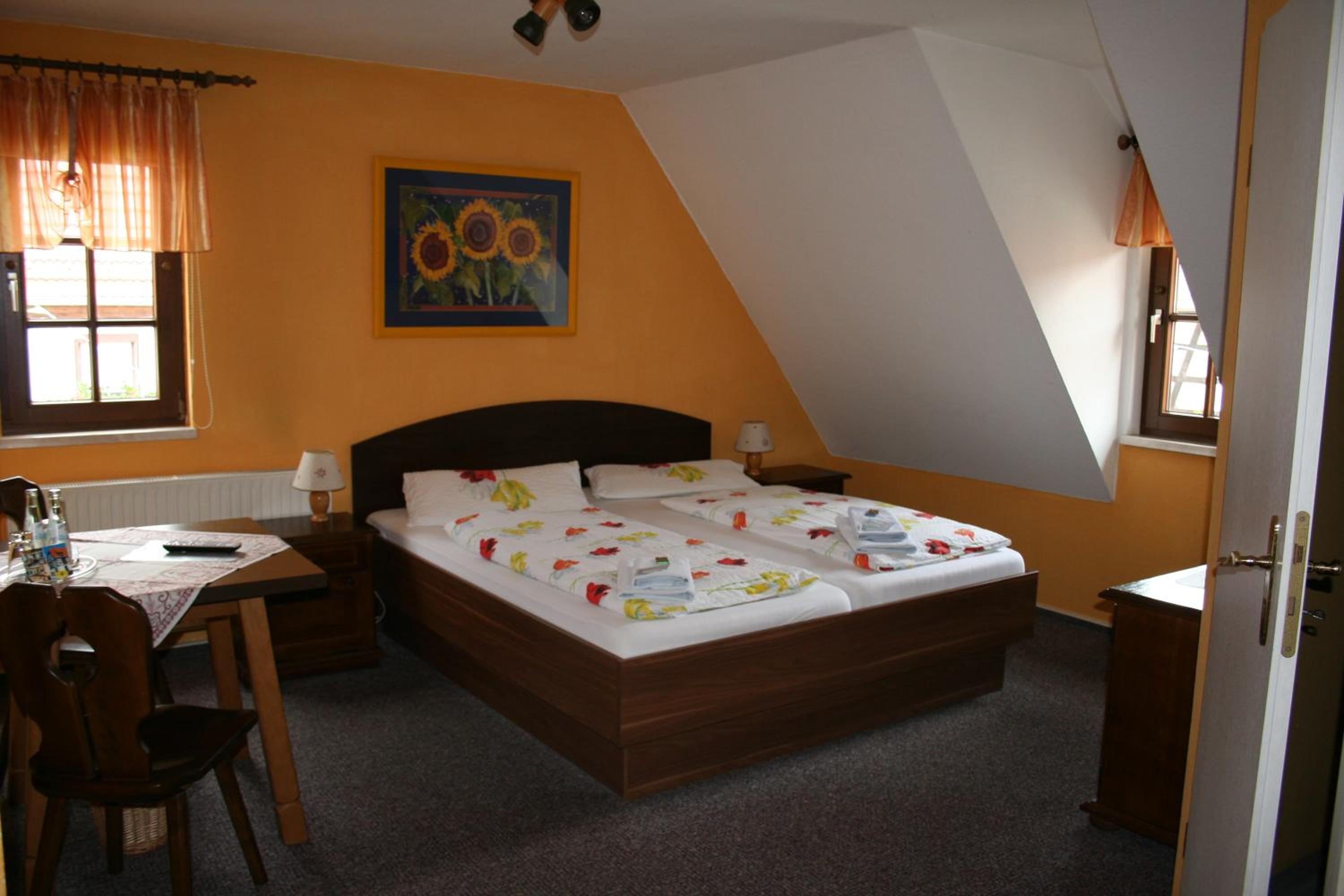 Deluxe Family Room - Photo 4