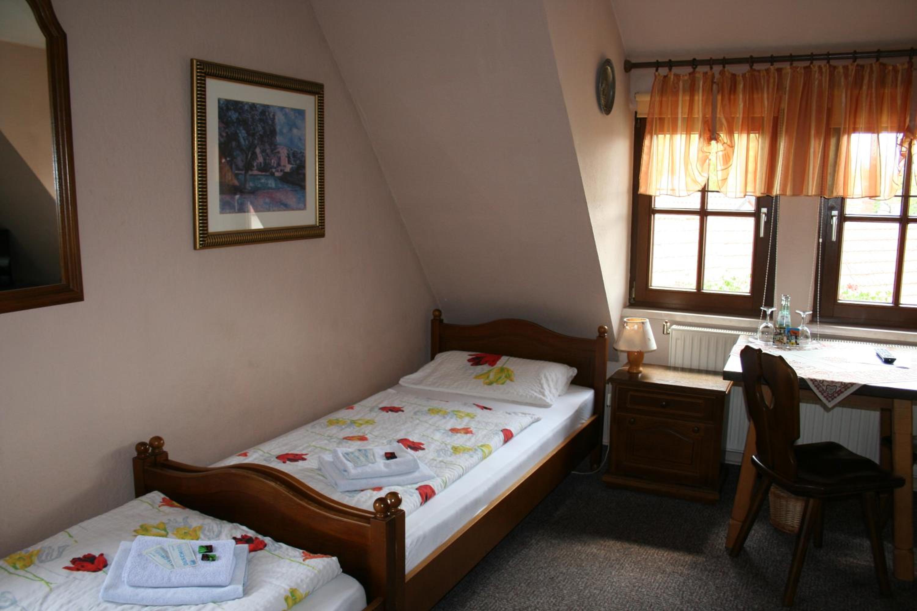 Deluxe Twin Room - Photo 1