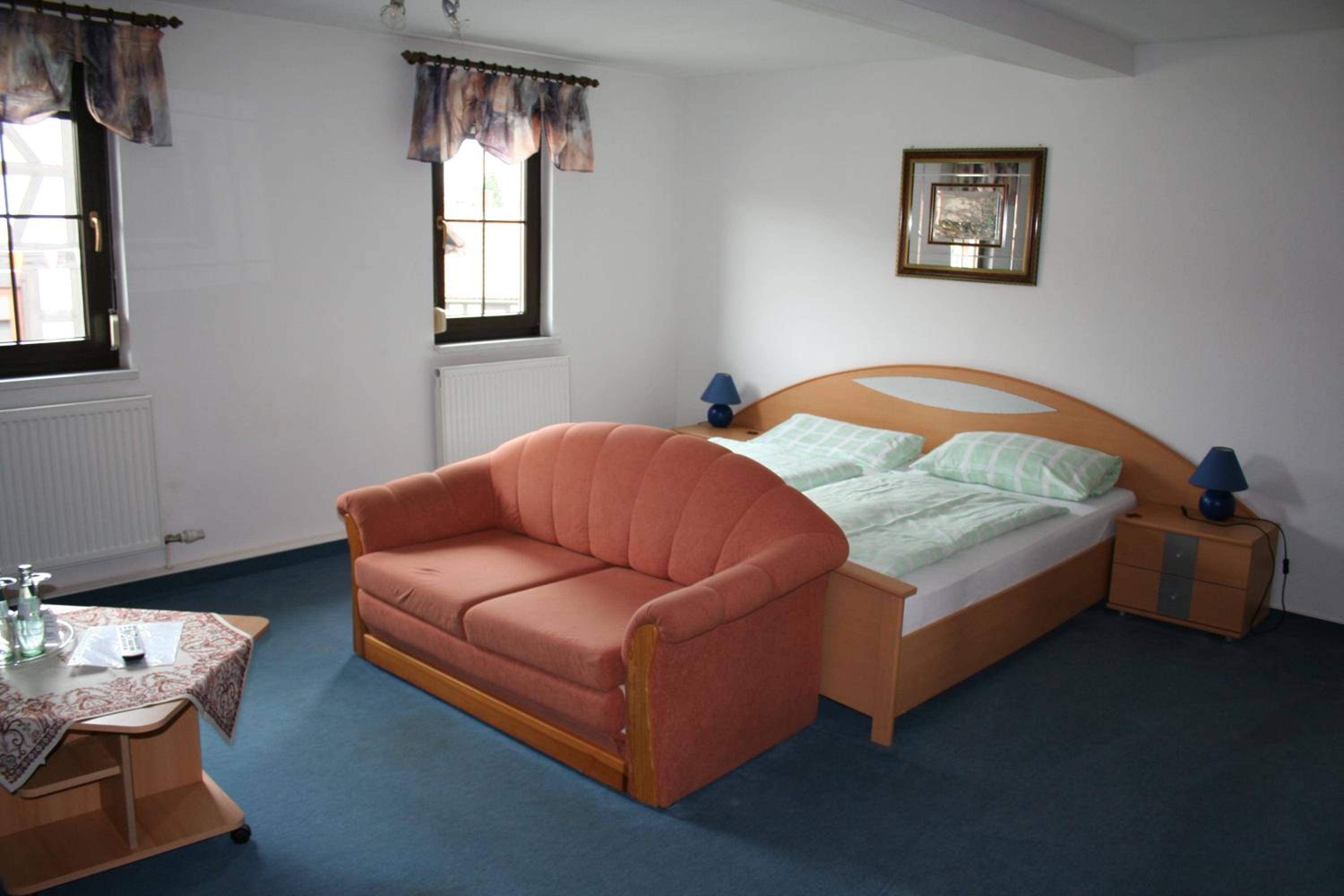 Deluxe Double Room with Shower - Photo 1