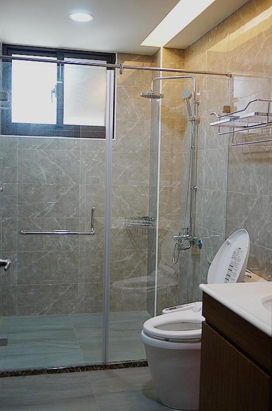 Quadruple Room With Private Bathroom photo 3