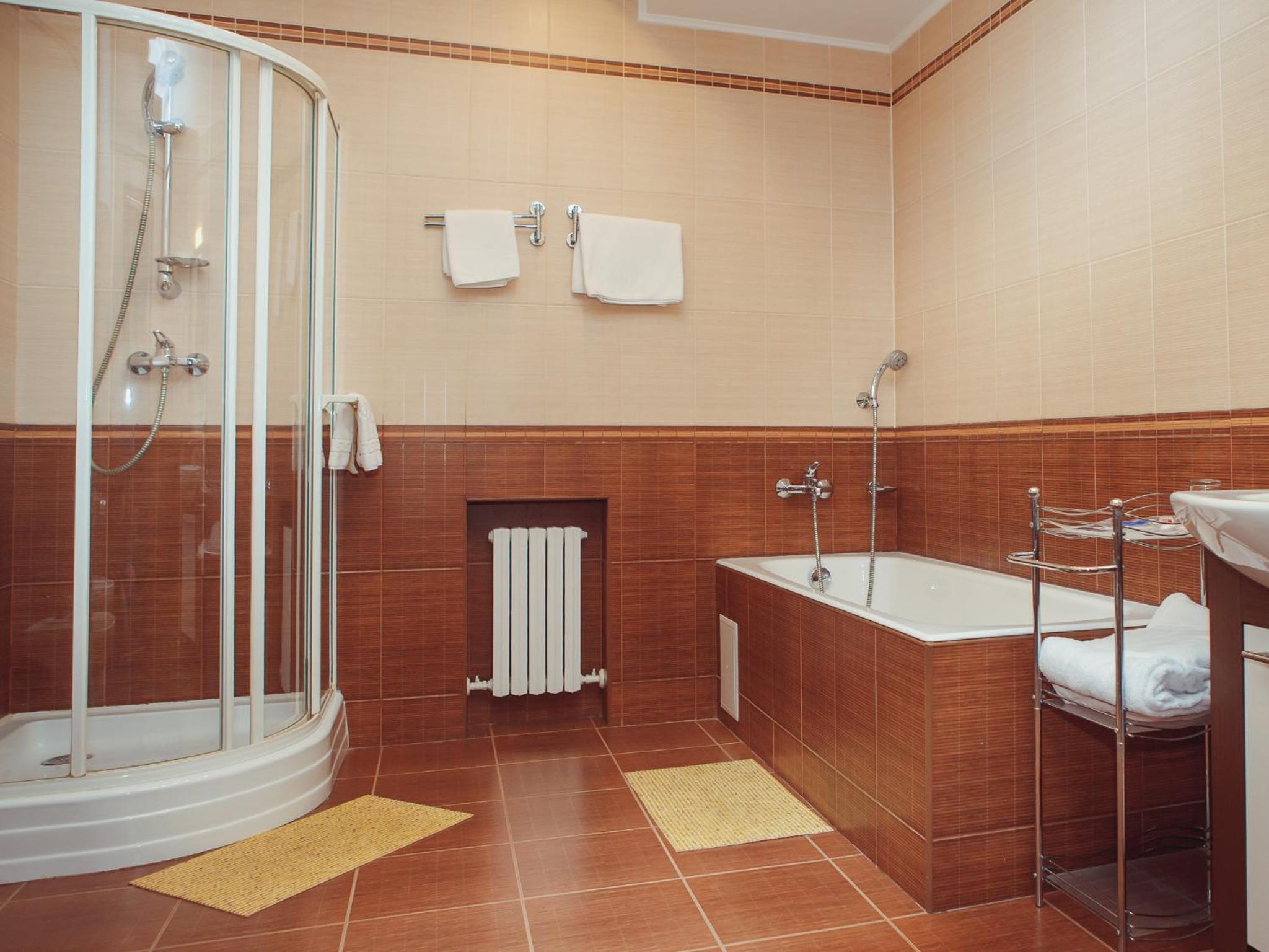 Deluxe Double Room with Extra Bed photo 2