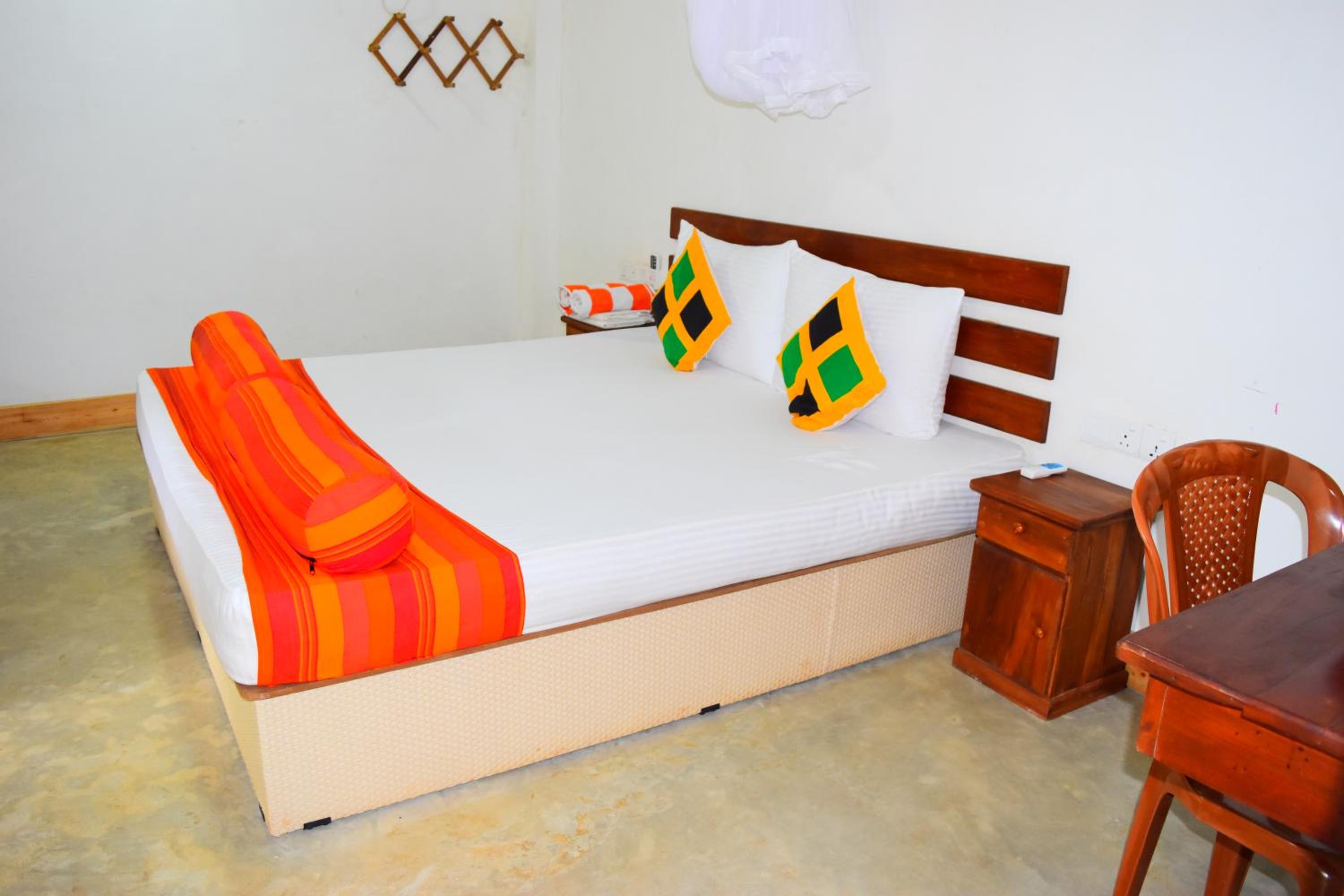 Superior Double Room with Garden View - Photo 11