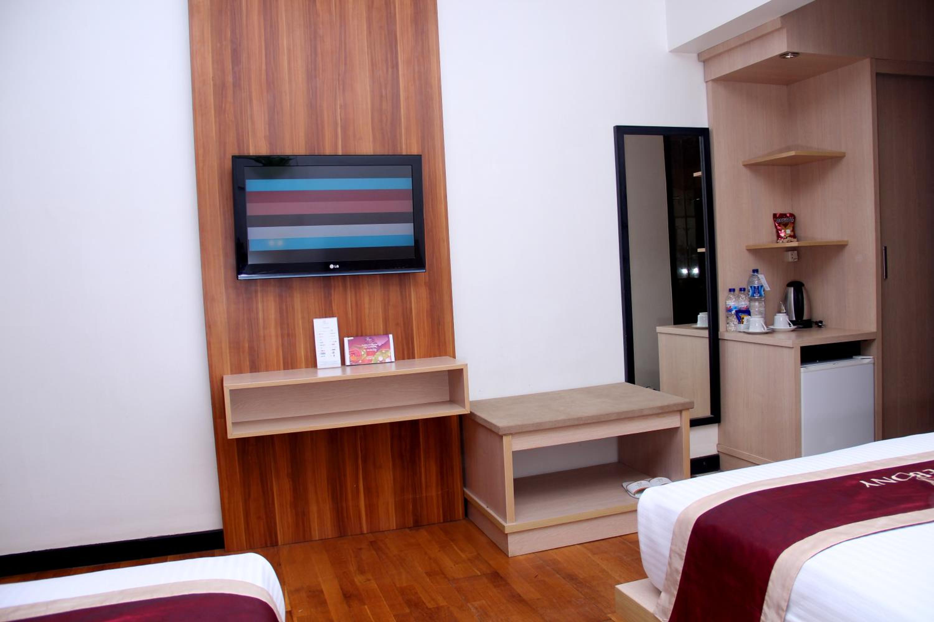Deluxe Double or Twin Room - Photo 2
