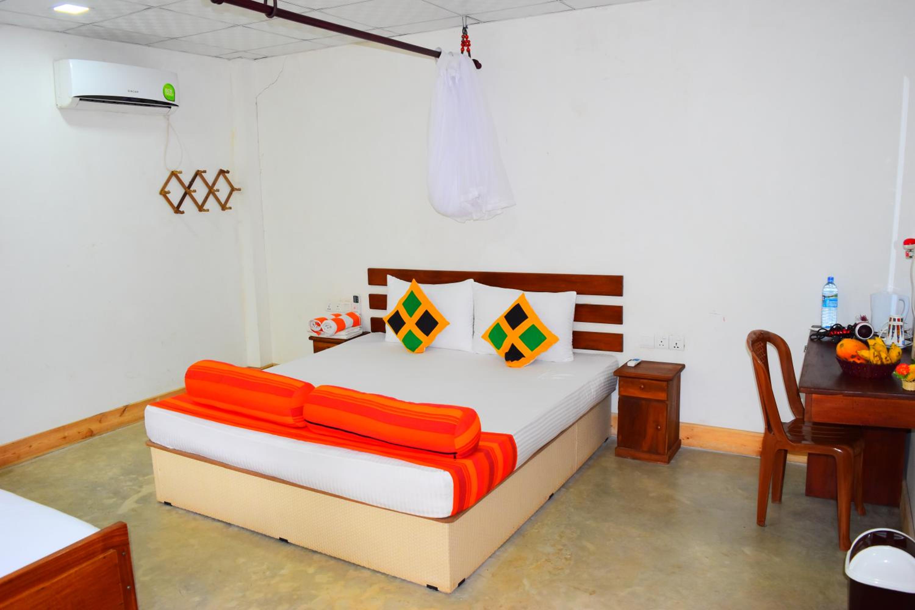Superior Double Room with Garden View - Photo 10