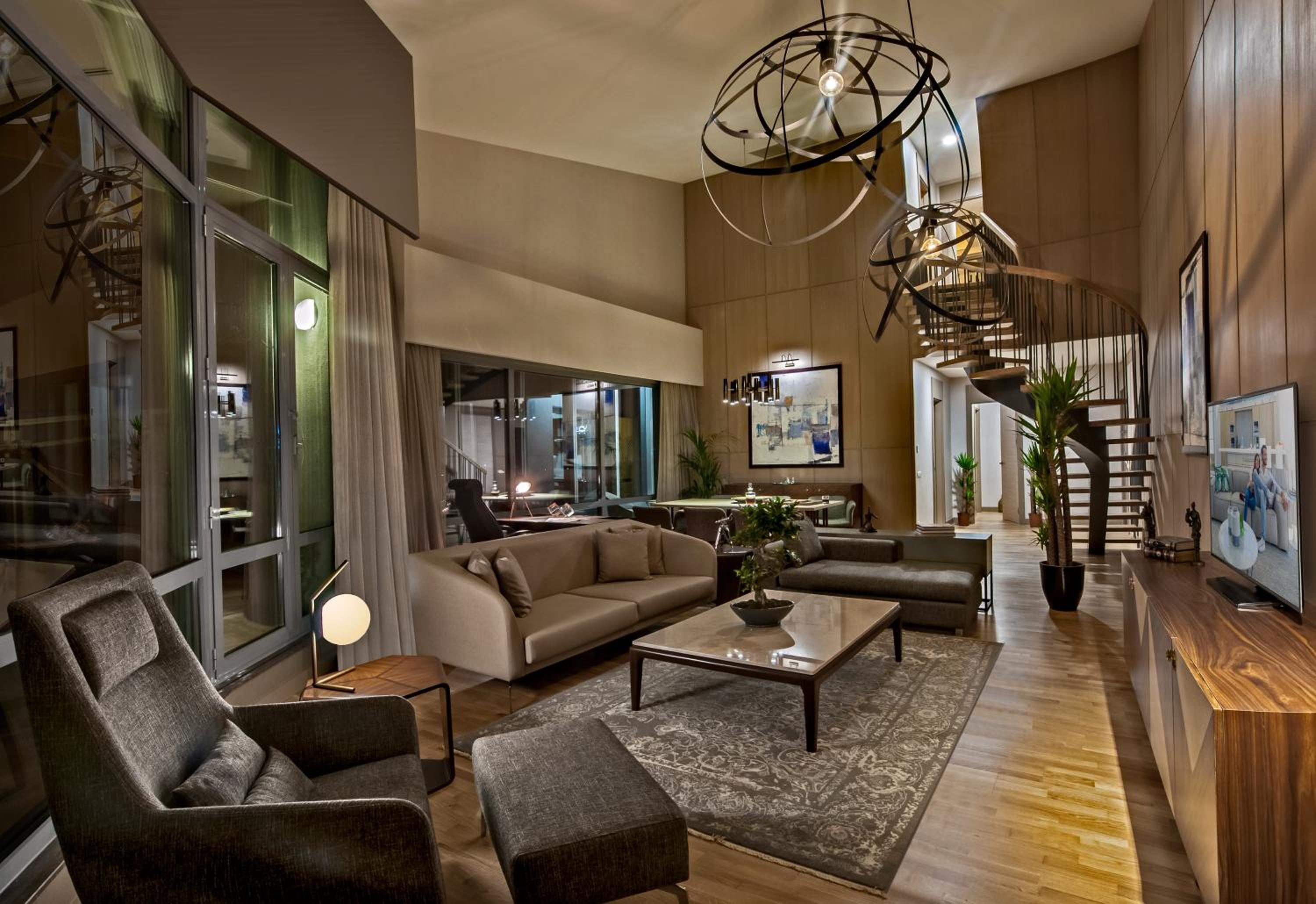 Three-Bedroom Penthouse photo 1