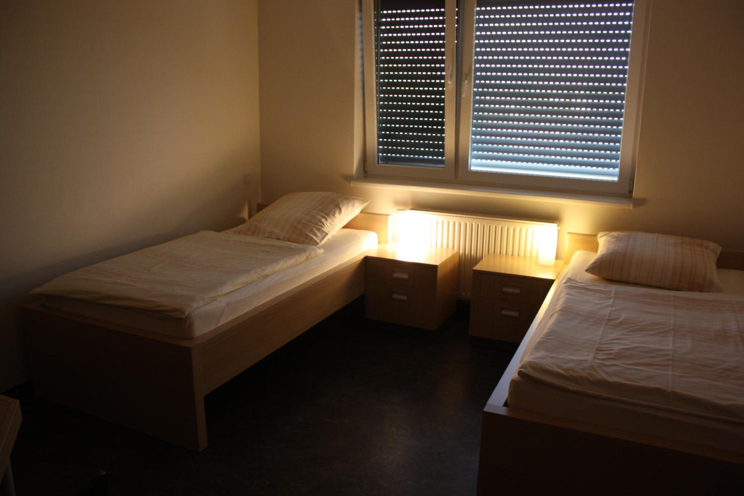 Double or Twin Room - Photo 10
