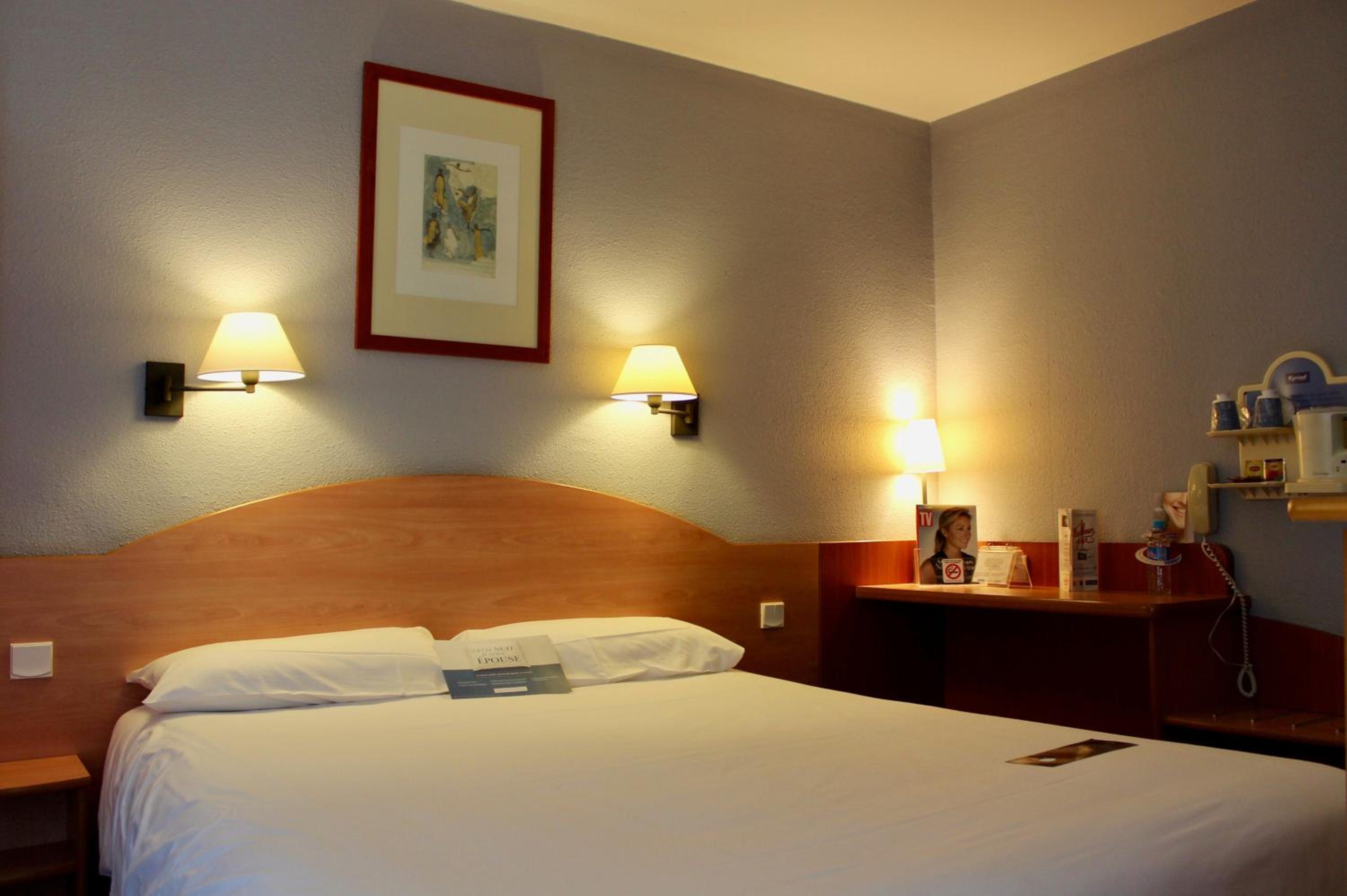 Double Room - Photo 1