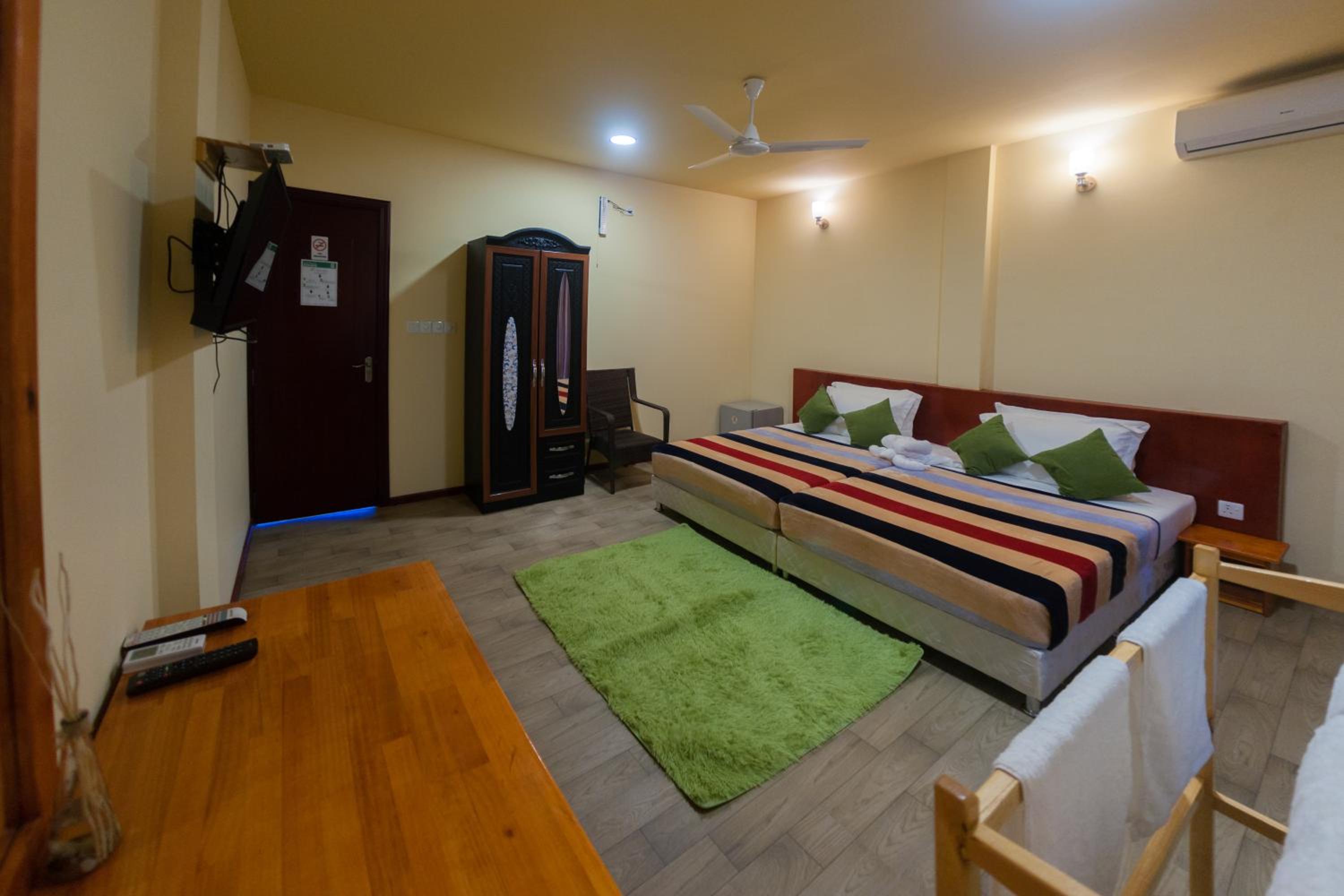 Standard Double Room photo 2