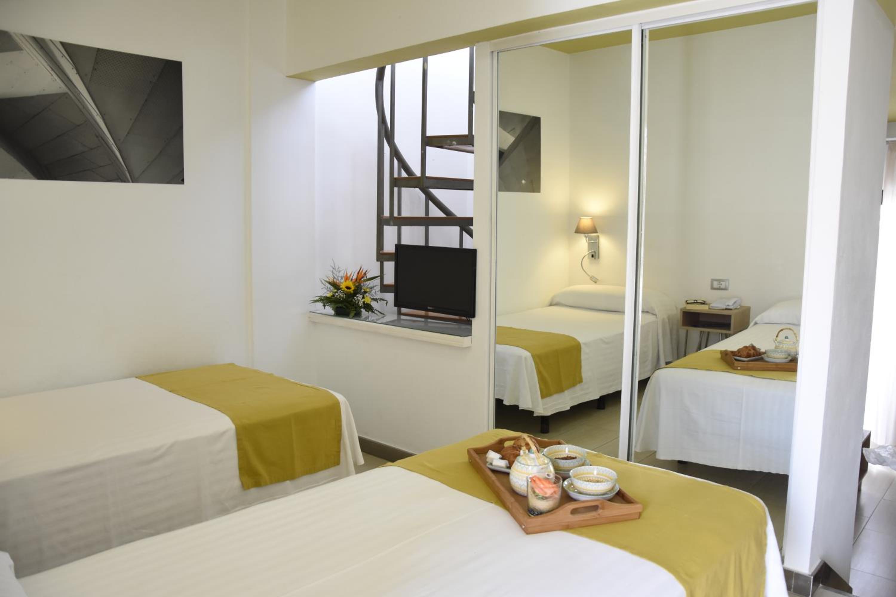 Superior Studio with Solarium (2 Adults) - Photo 7