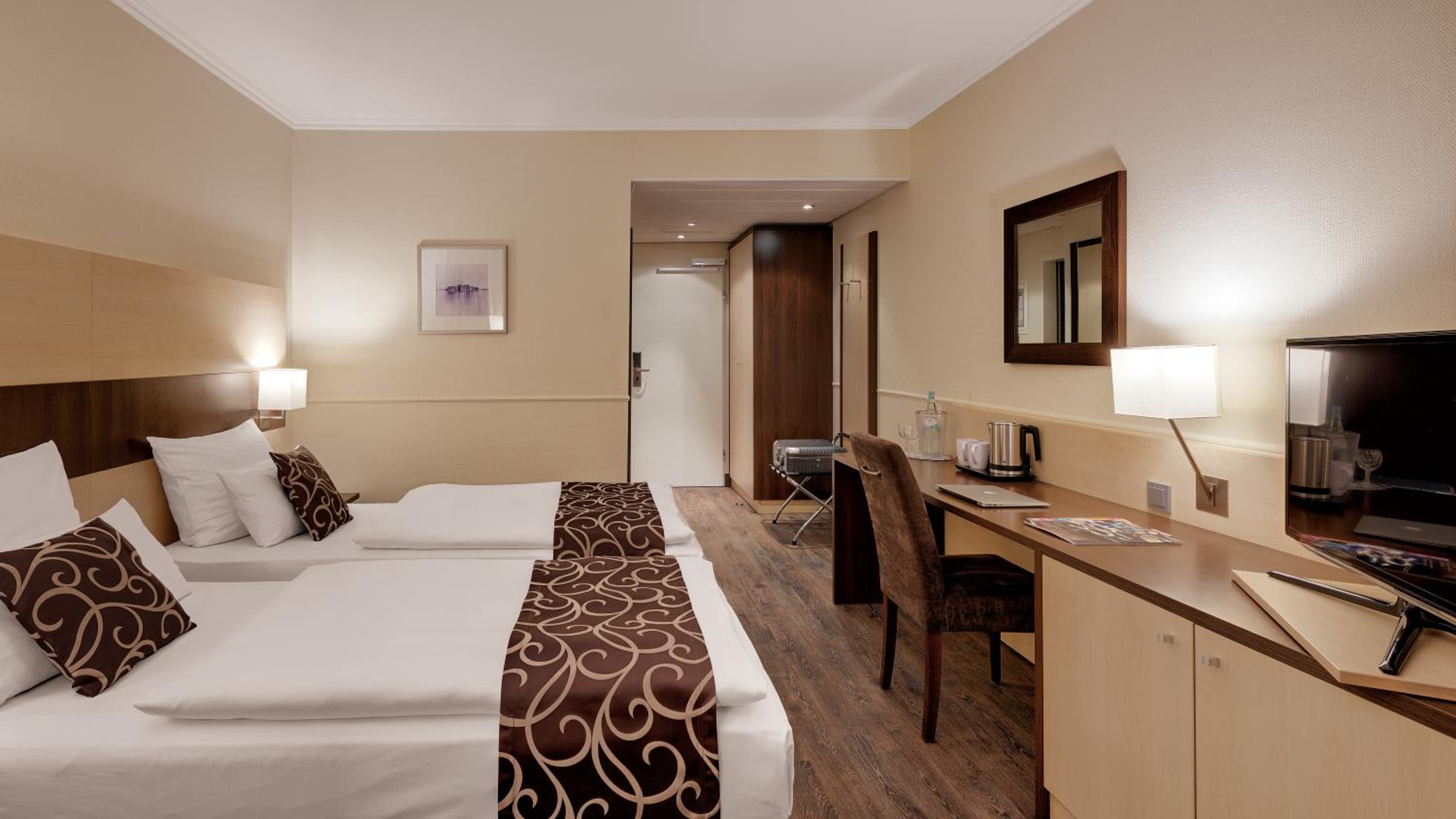 Comfort Twin Room - Photo 4