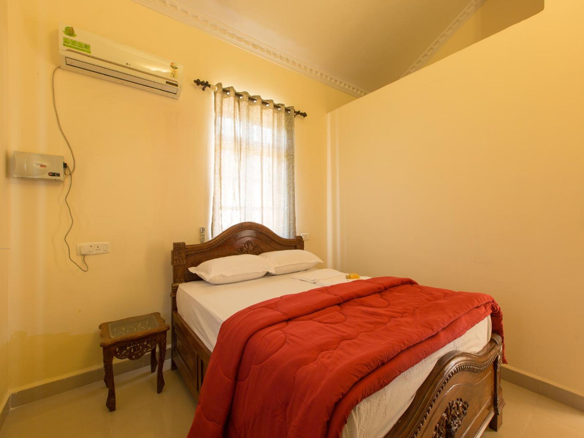 Three-Bedroom Villa - Photo 1