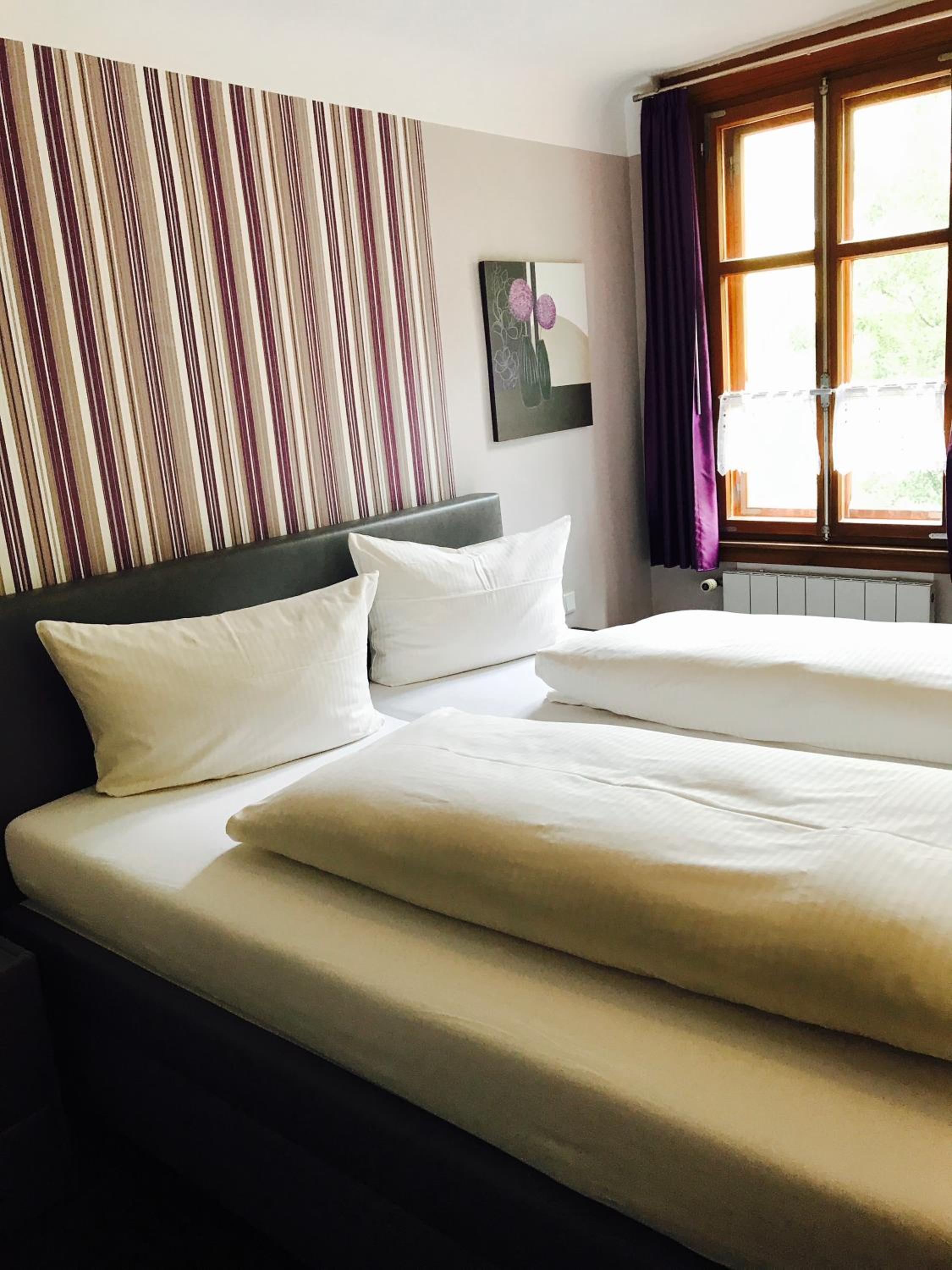 Double Room - Photo 3