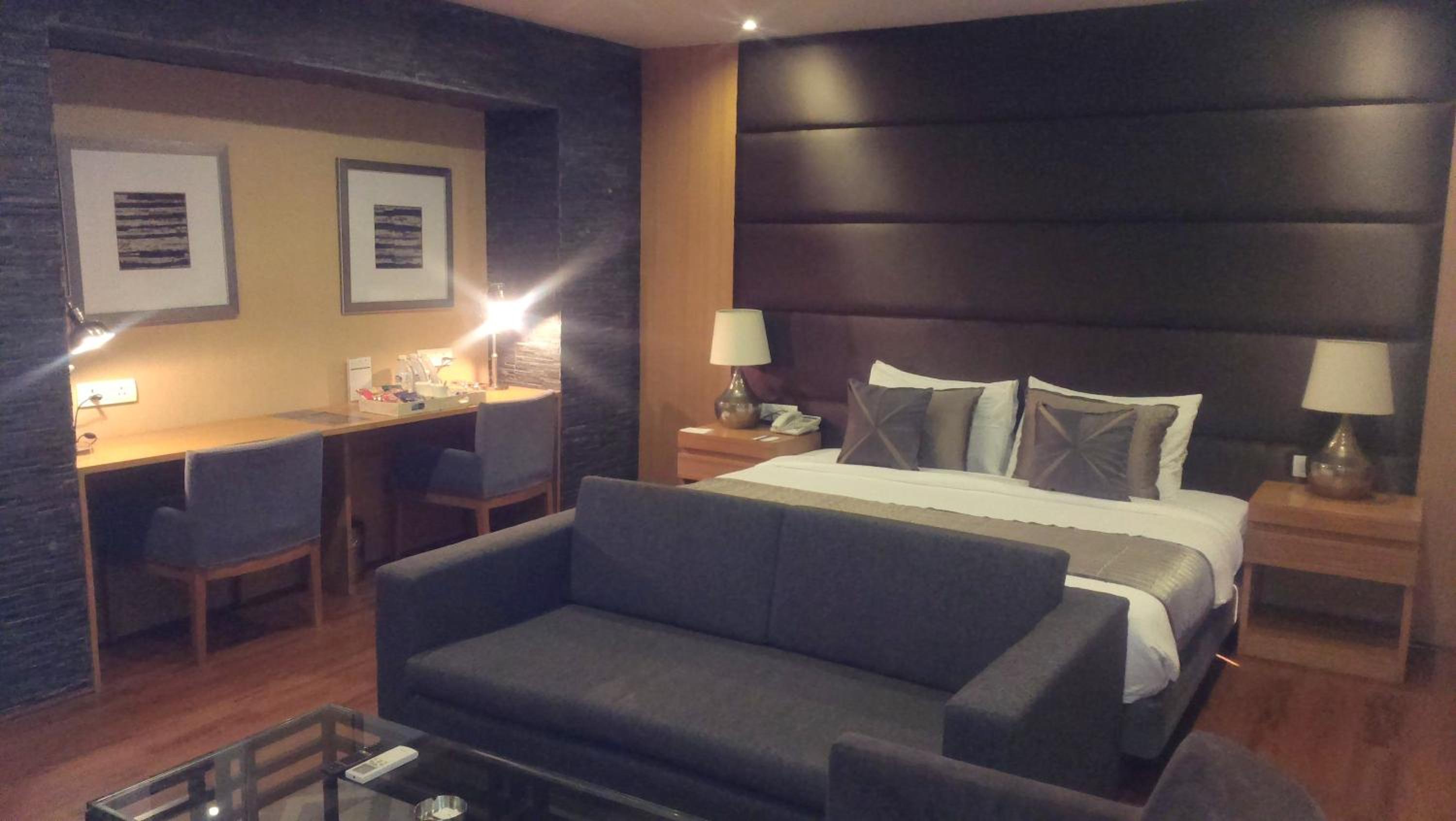 Suite with Terrace - Photo 5
