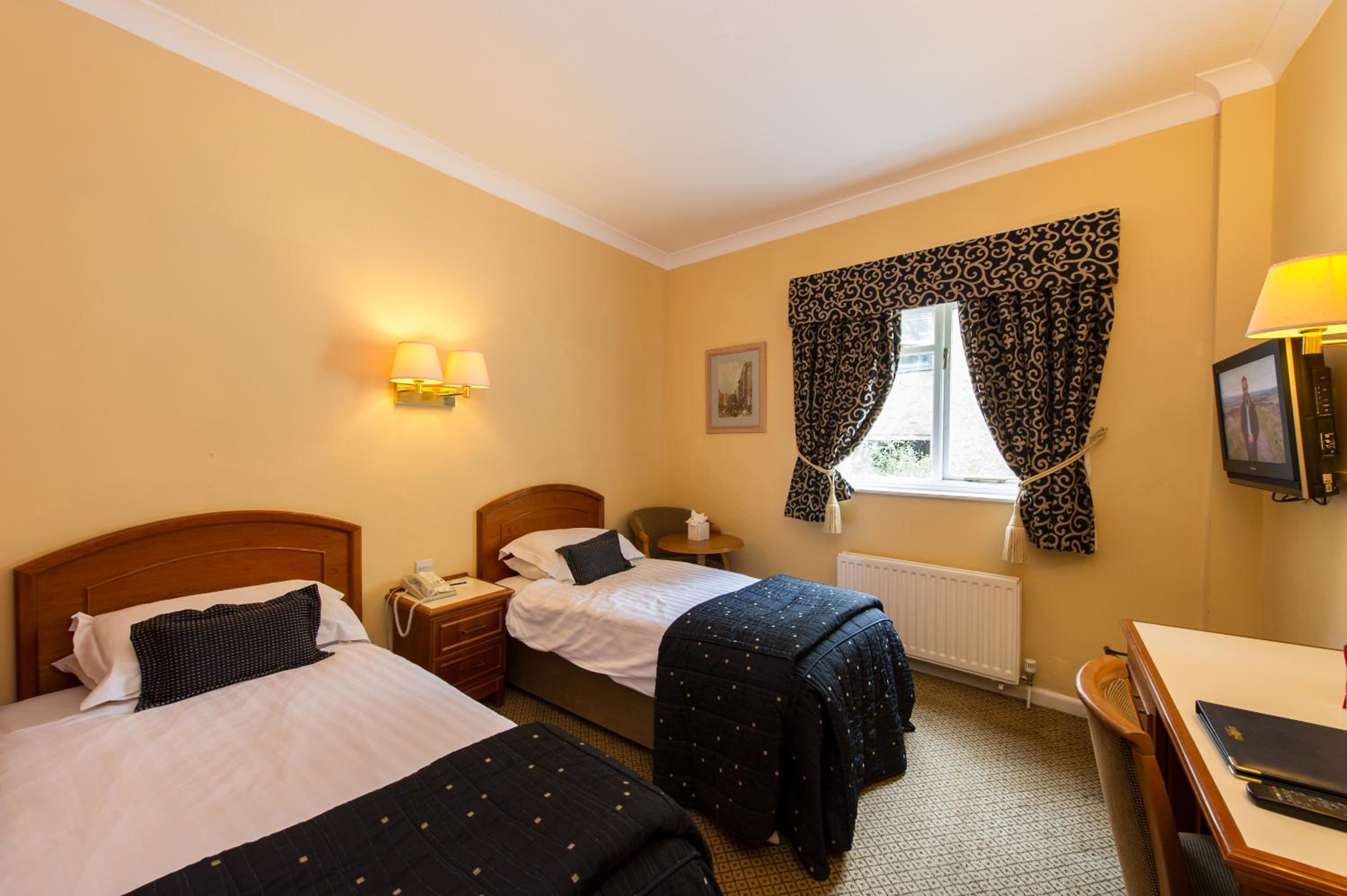 Standard Twin Room photo 1