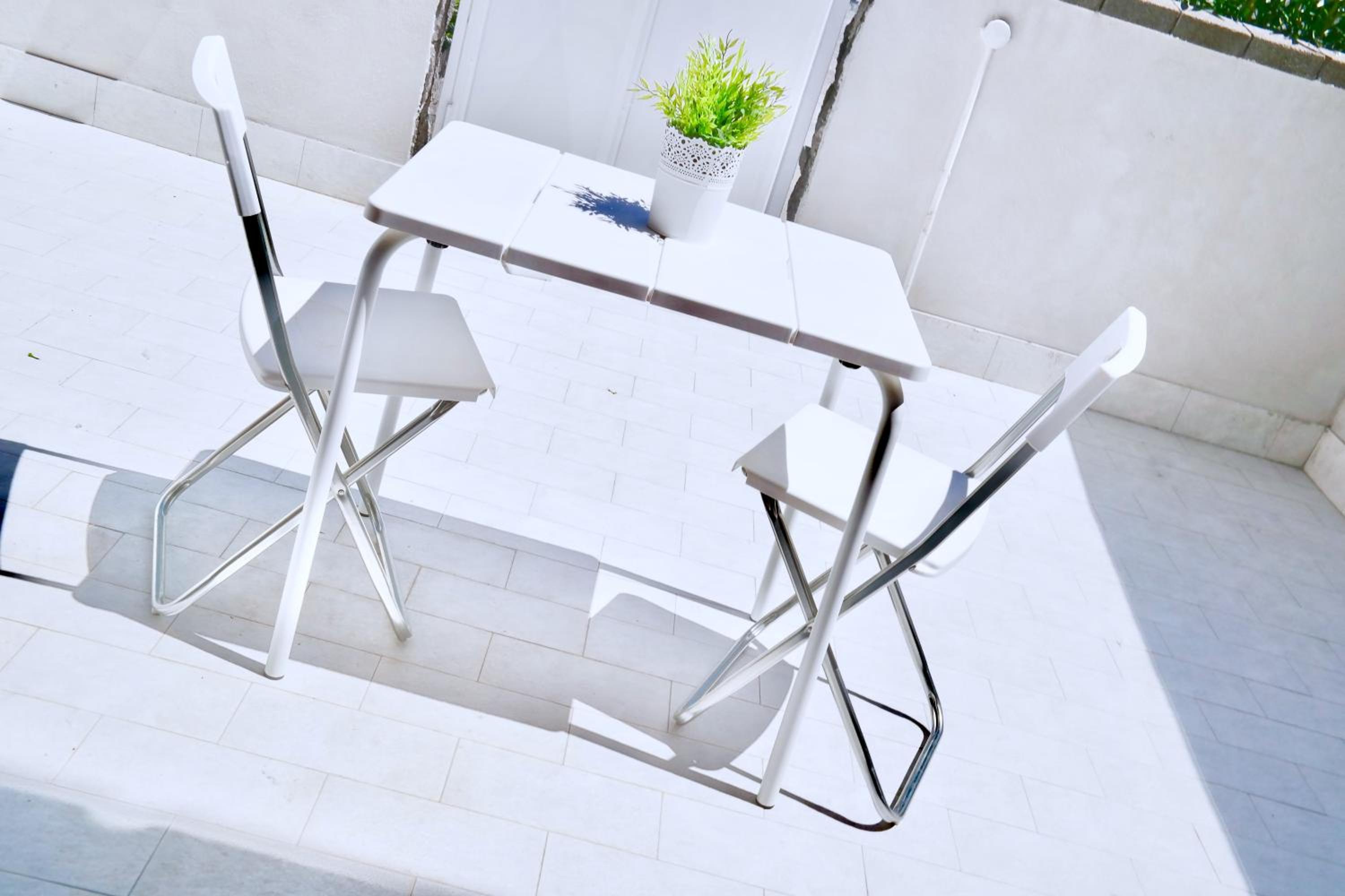 Apartment with Terrace photo 2