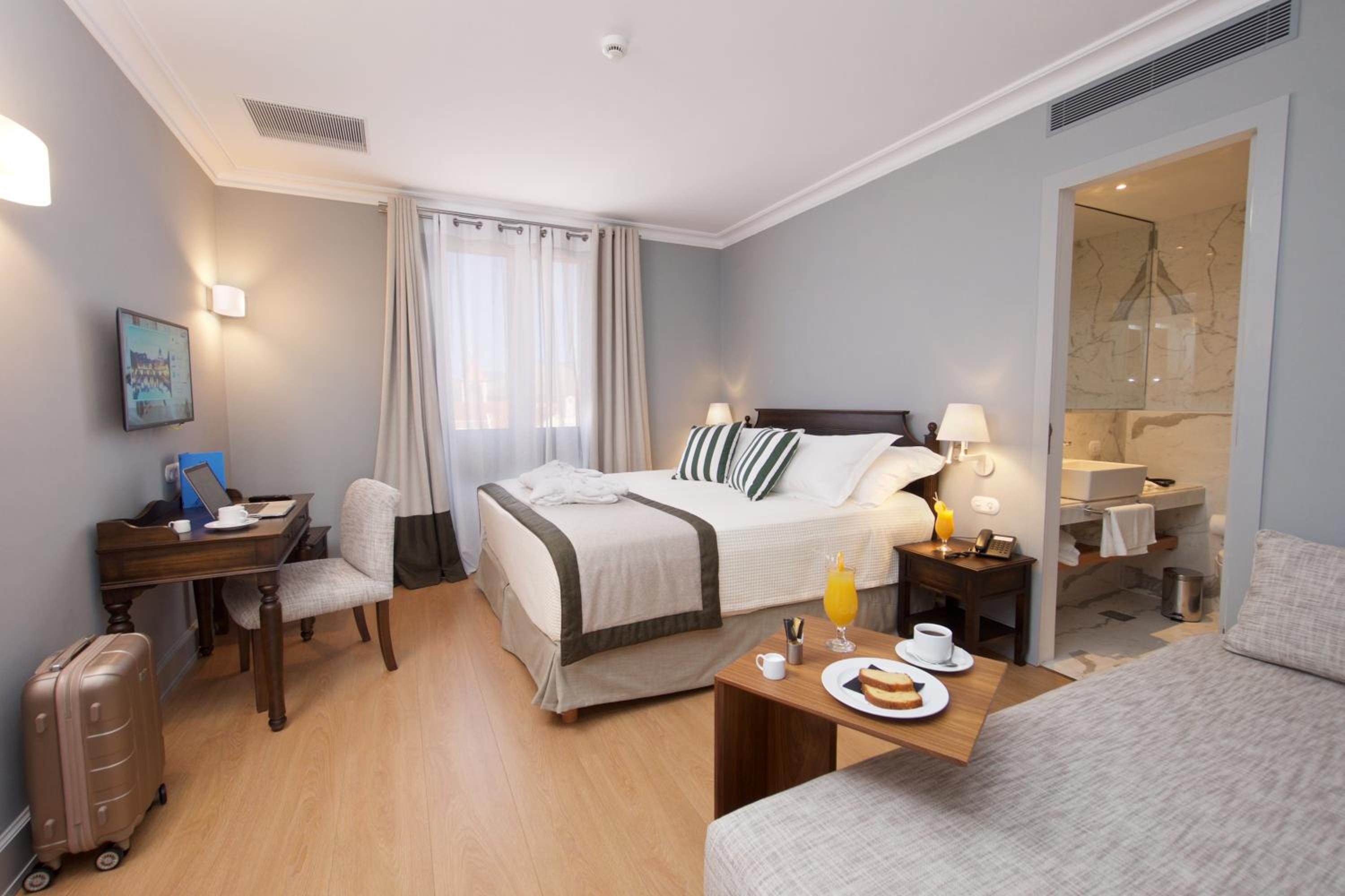 Superior Double Room (No Balcony)