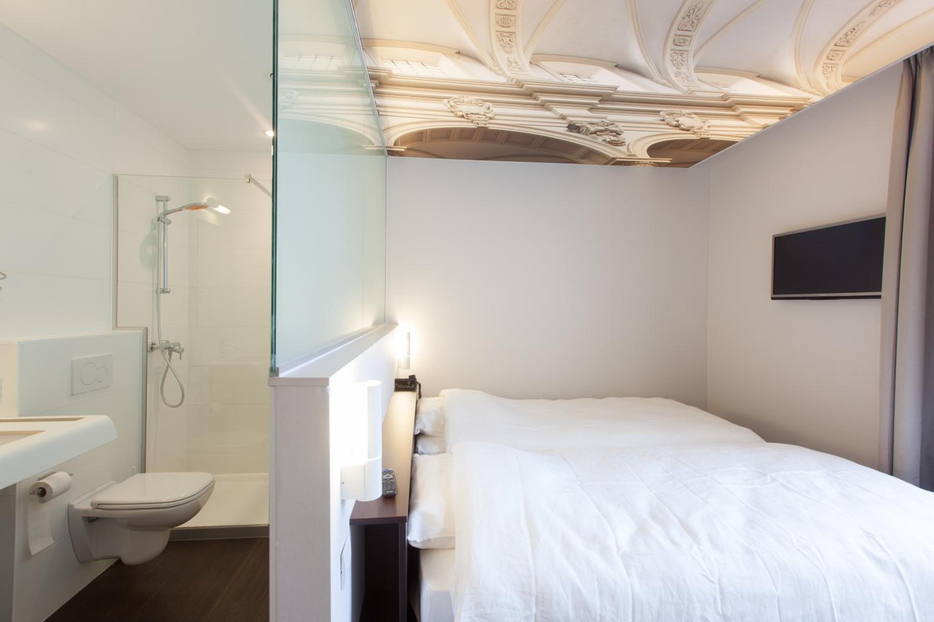 Standard Triple Room - Photo 2