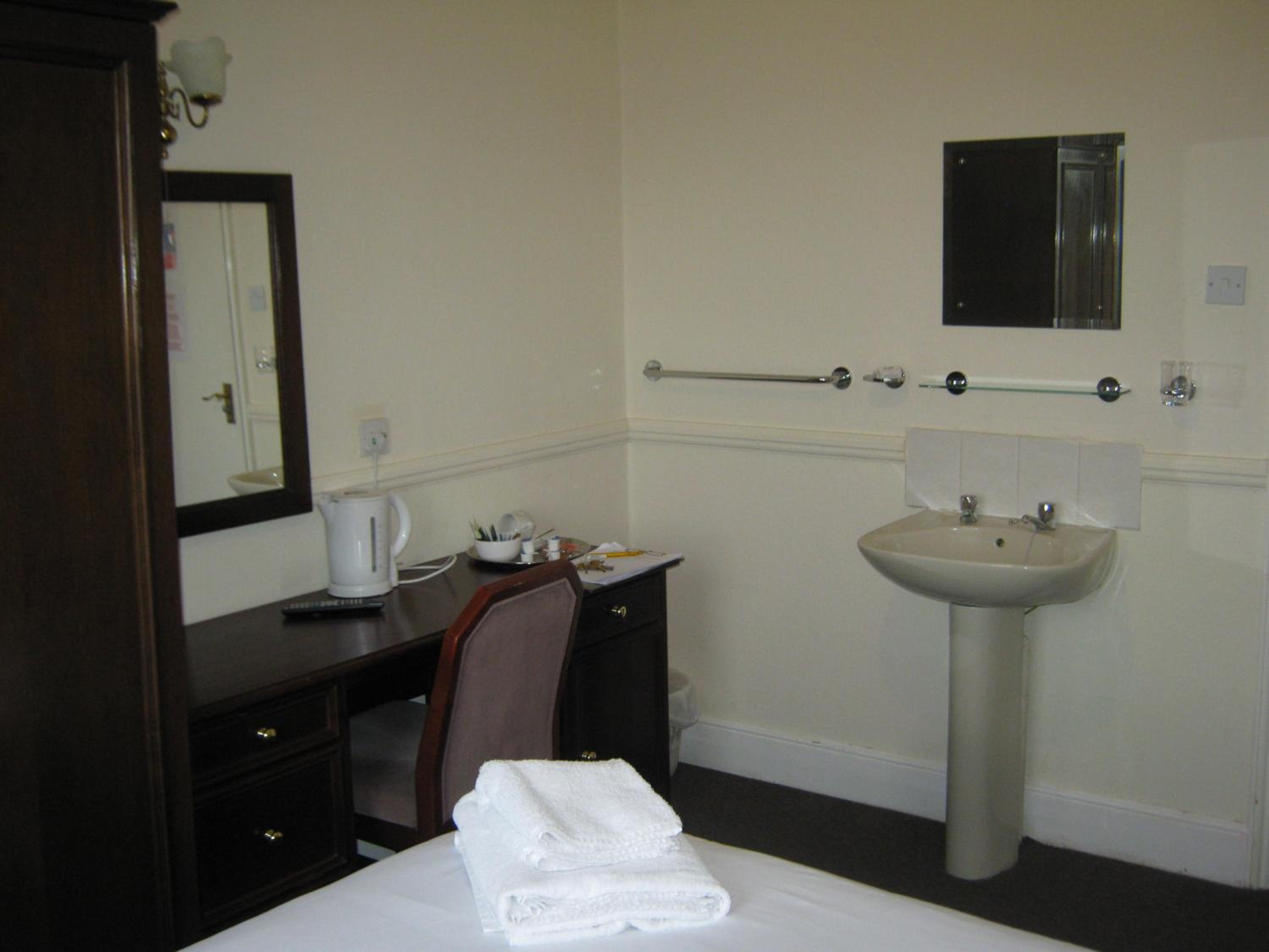 Standard Double Room - Photo 1