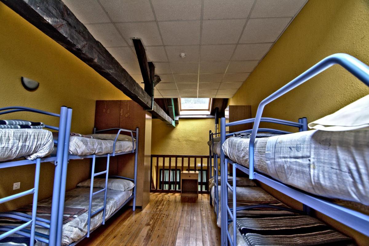 Mixed Dormitory Room photo 2