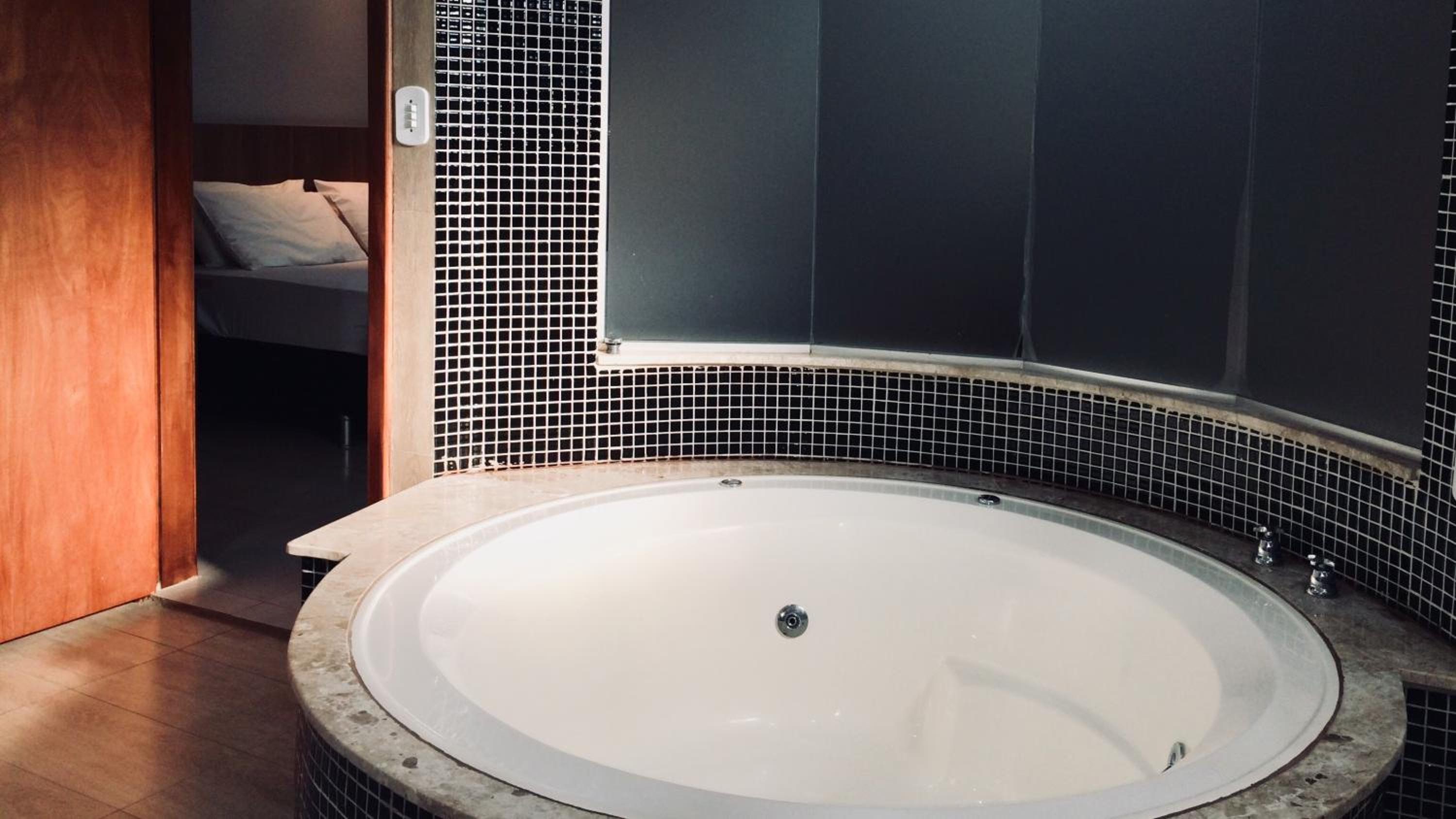 Deluxe Double Room with Bath photo 2