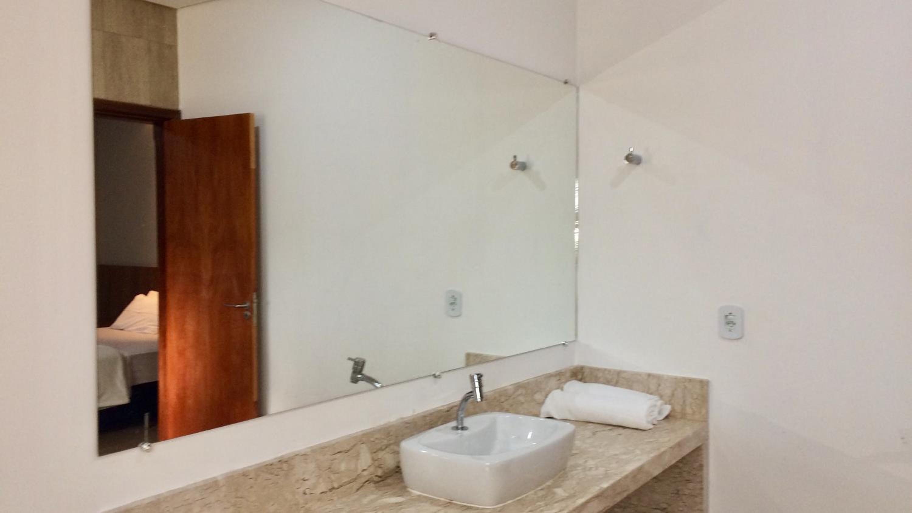 Deluxe Double Room with Bath photo 3