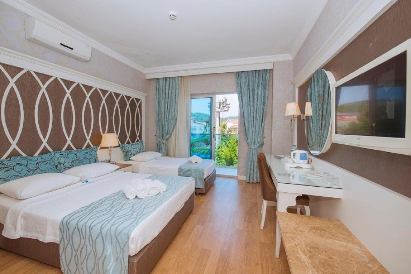 Land view room - Photo 3
