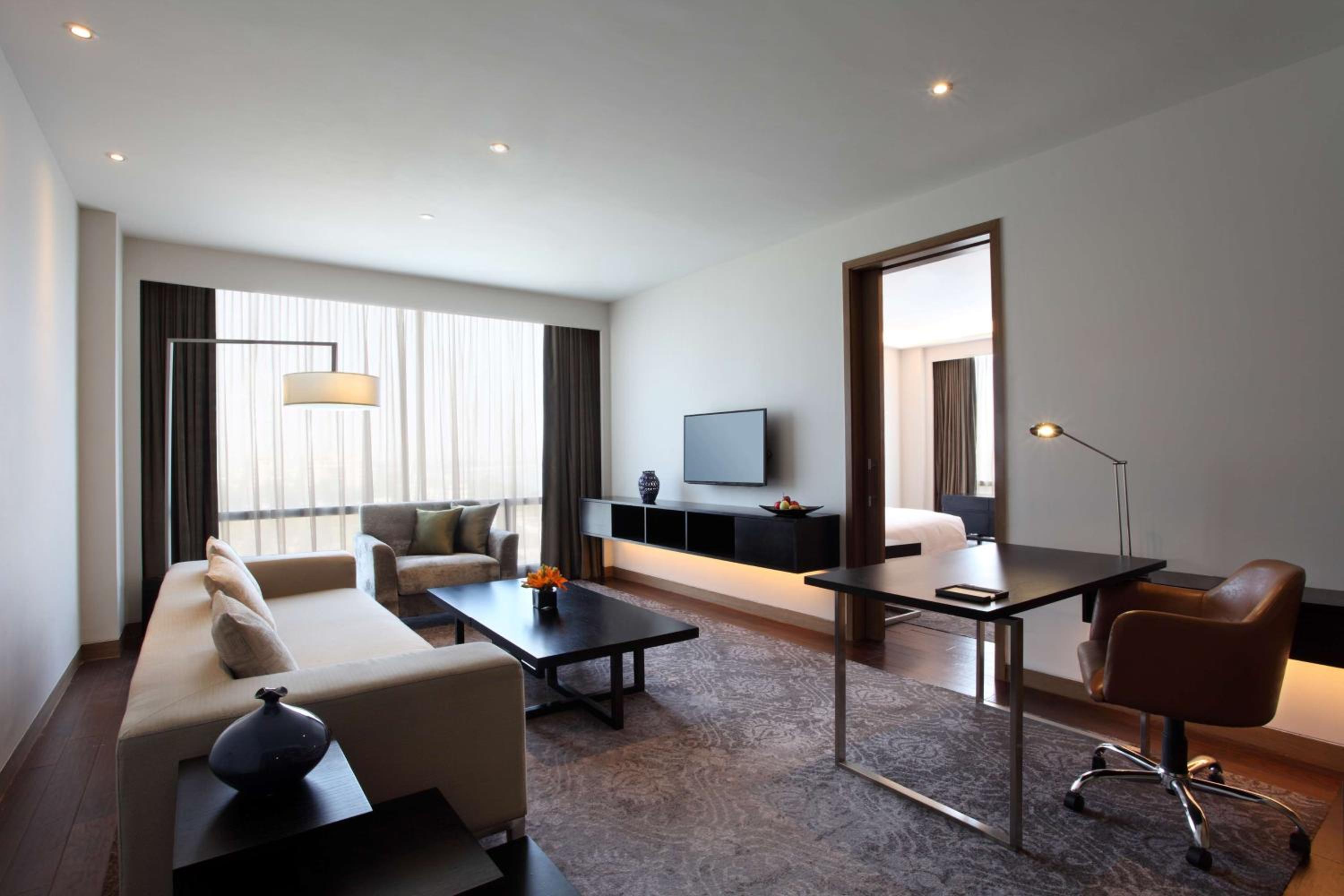 Executive Suite |  15% discount on Spa & 20% discount on F&B (Till 31st Oct) - Photo 1