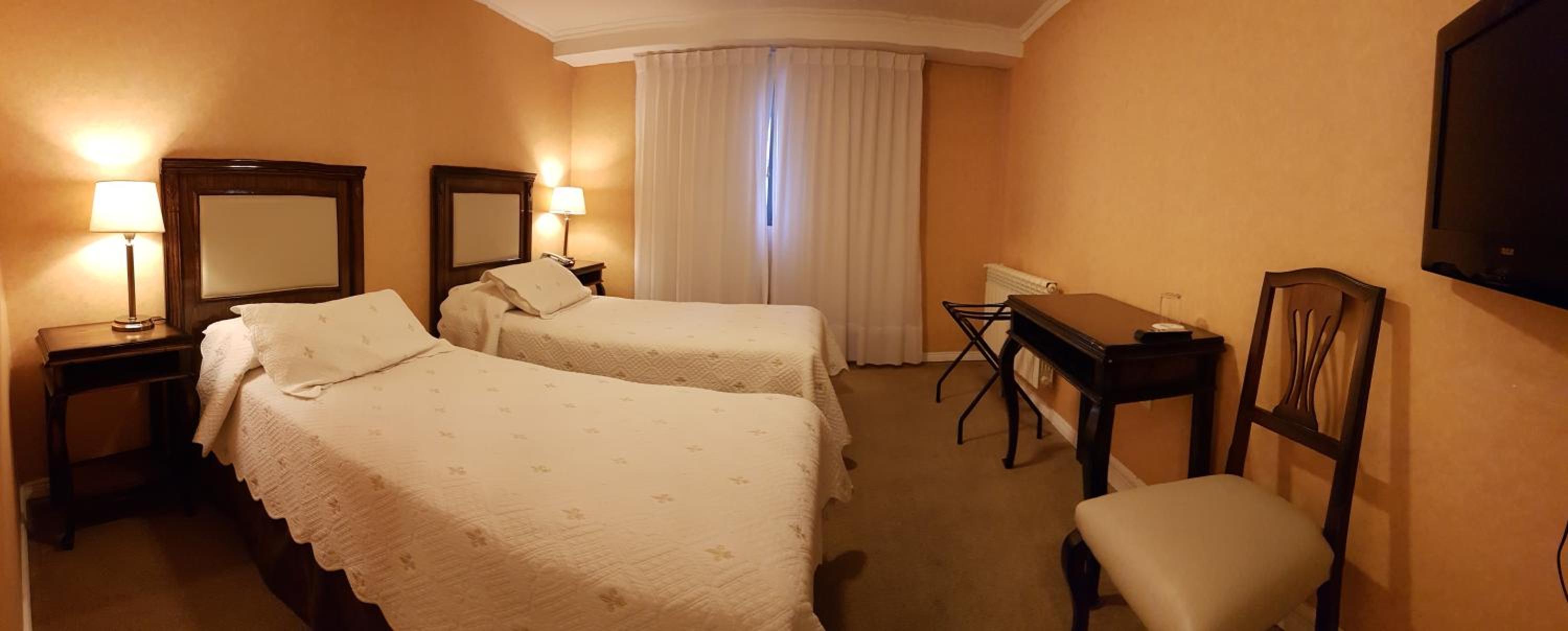 Double or Twin Room photo 1