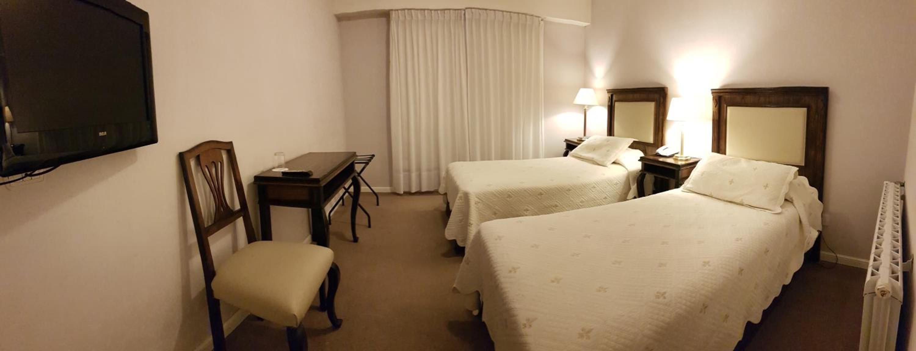 Double or Twin Room photo 2