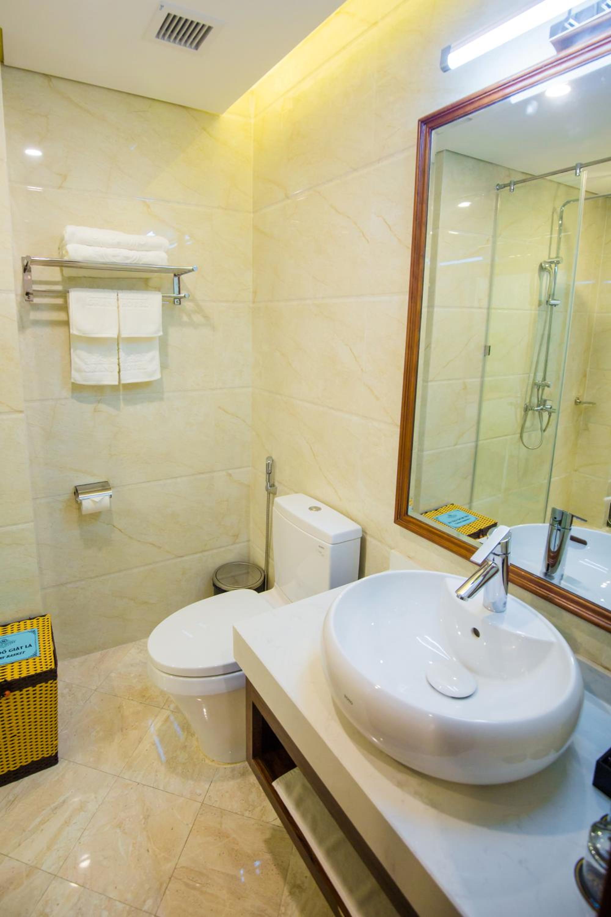 Deluxe Triple Room photo 2