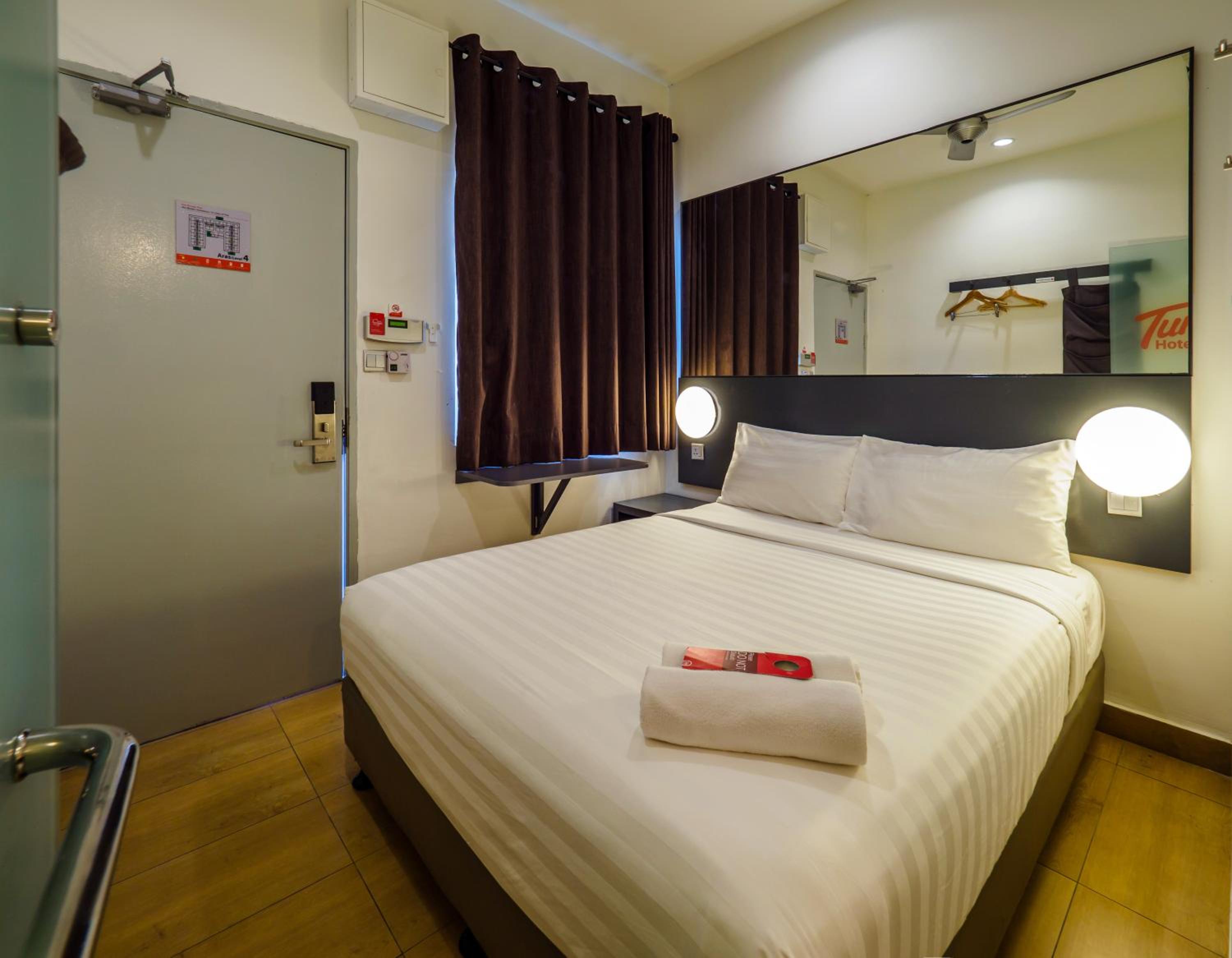  Double Room (Complimentary Scheduled Shuttle Service & 1 Meal Voucher)