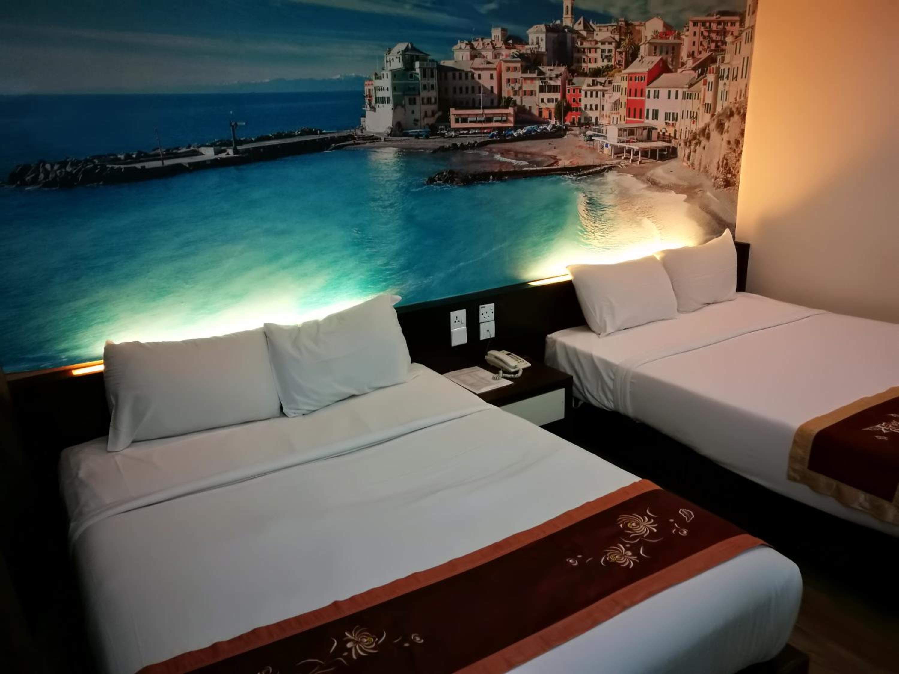 Executive Suite photo 3
