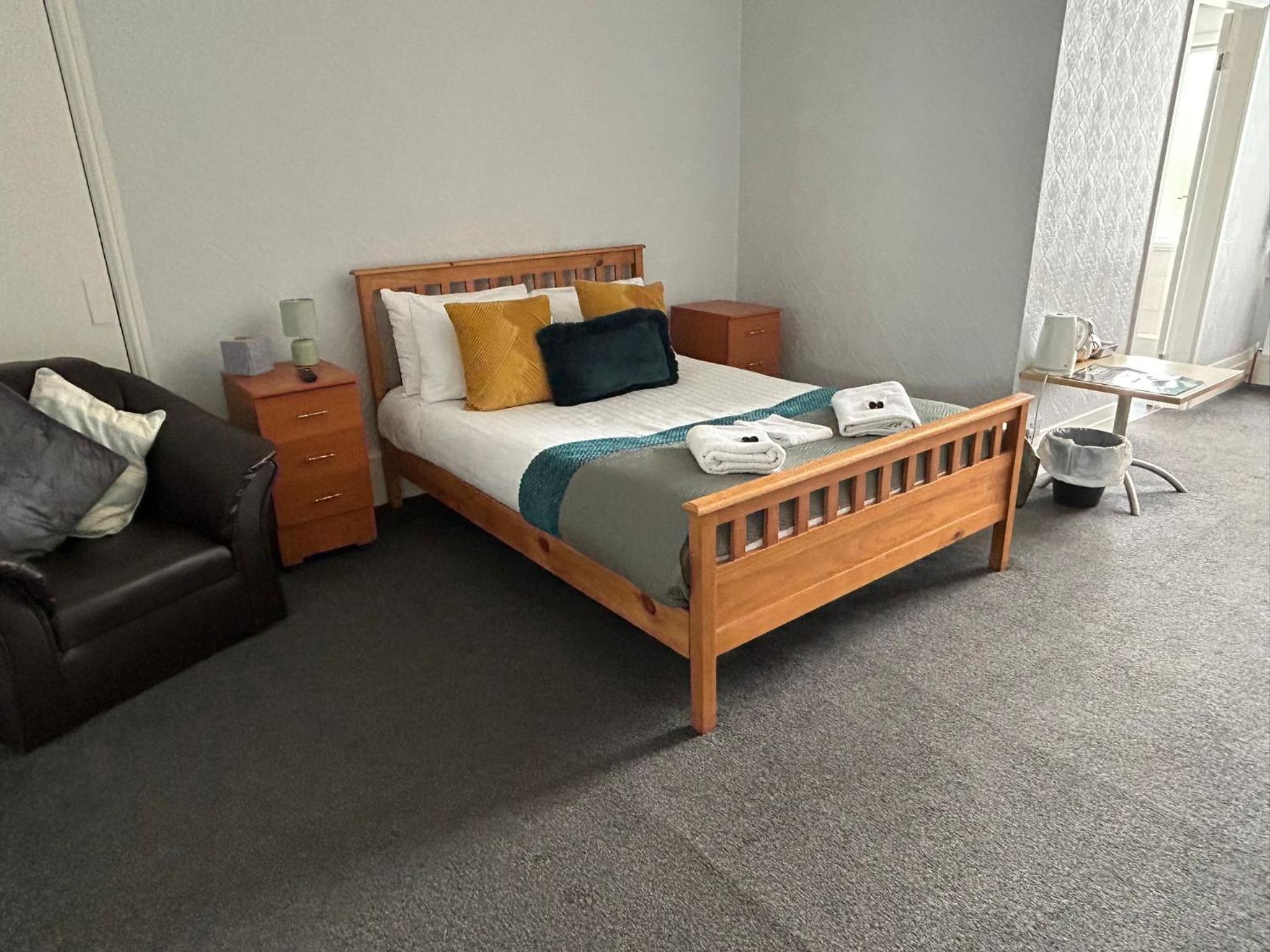 Double Room with Private Bathroom