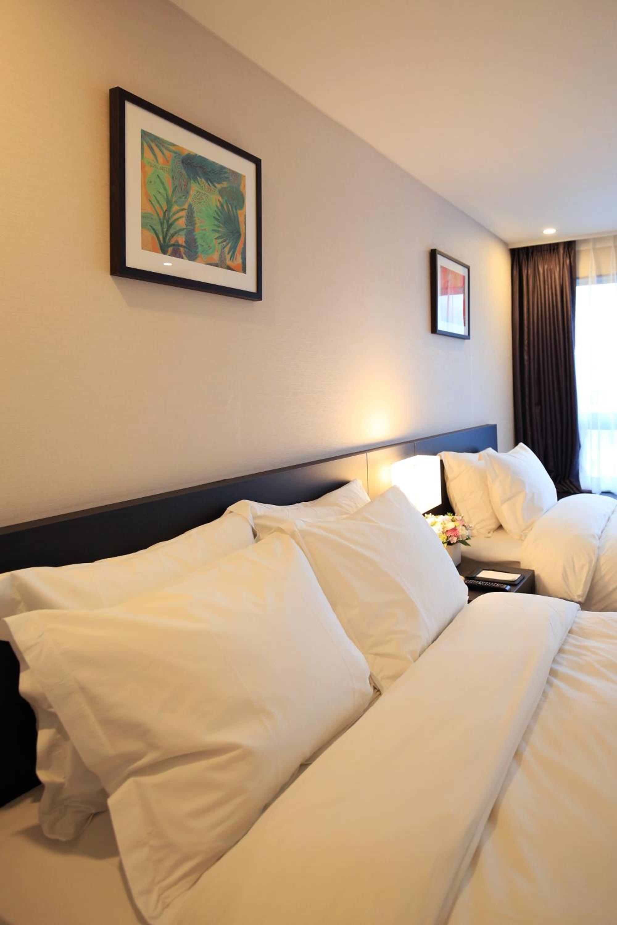 Deluxe Twin Room - Photo 3