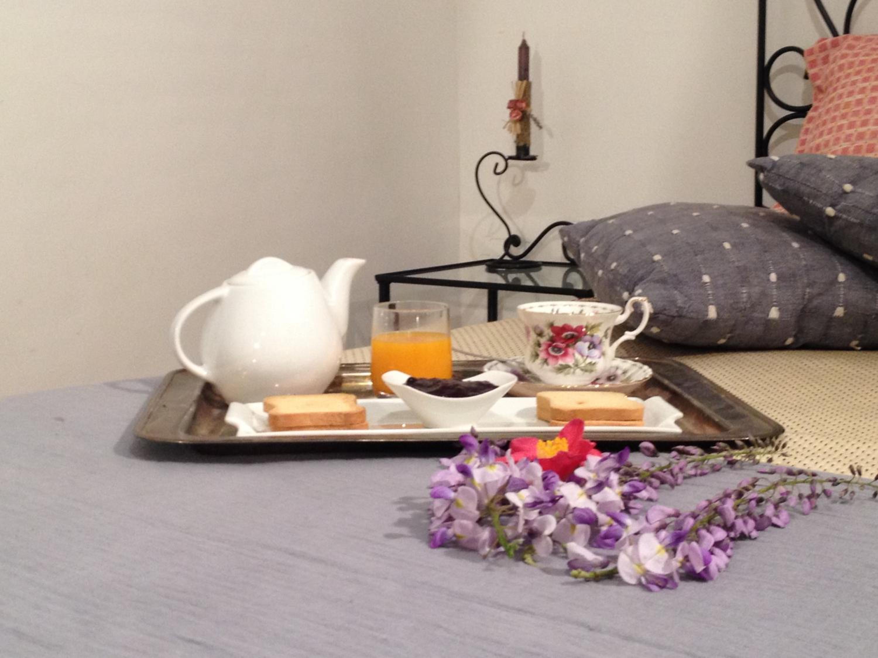 Double Room with Garden View - Photo 3