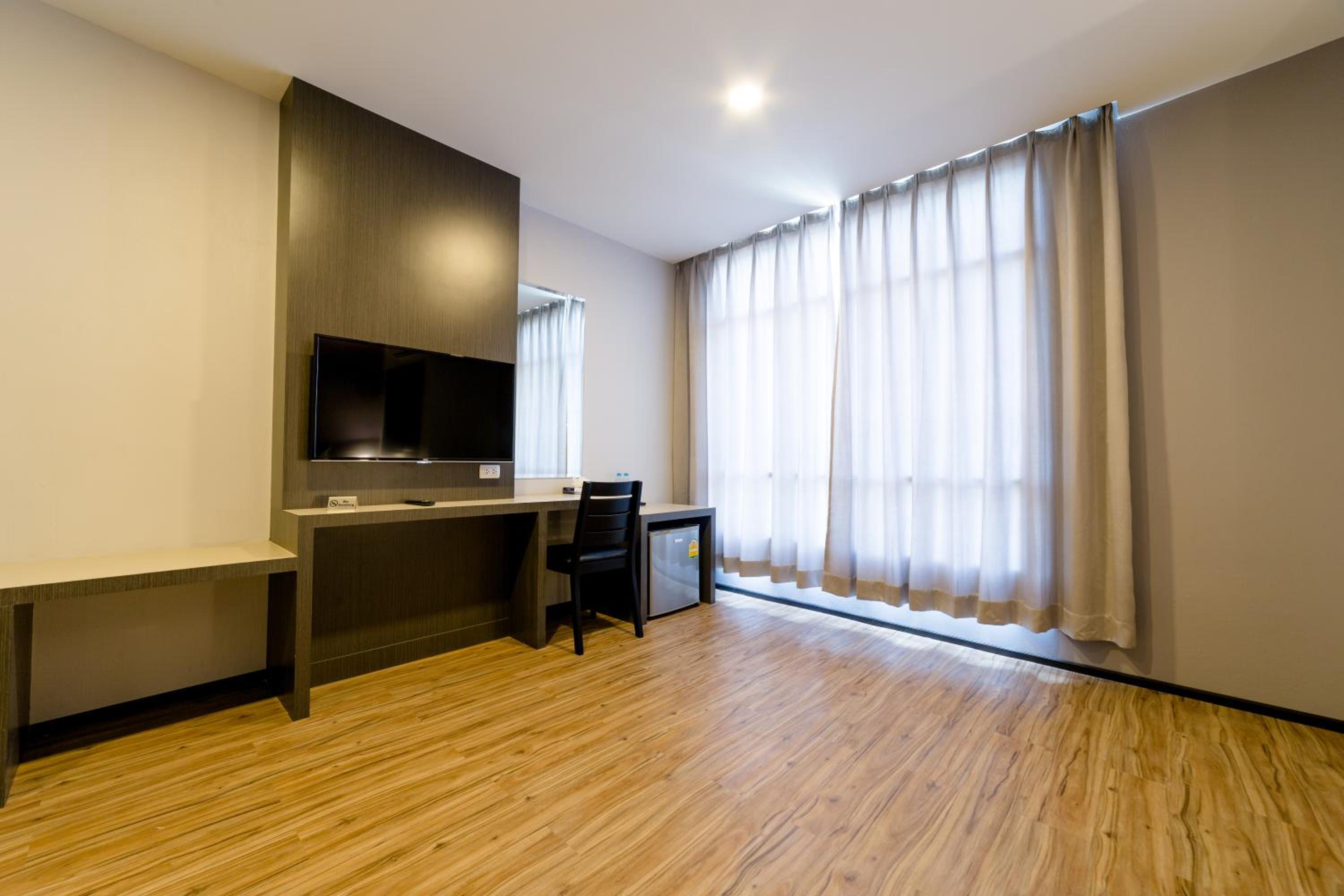 Deluxe Twin Room photo 2