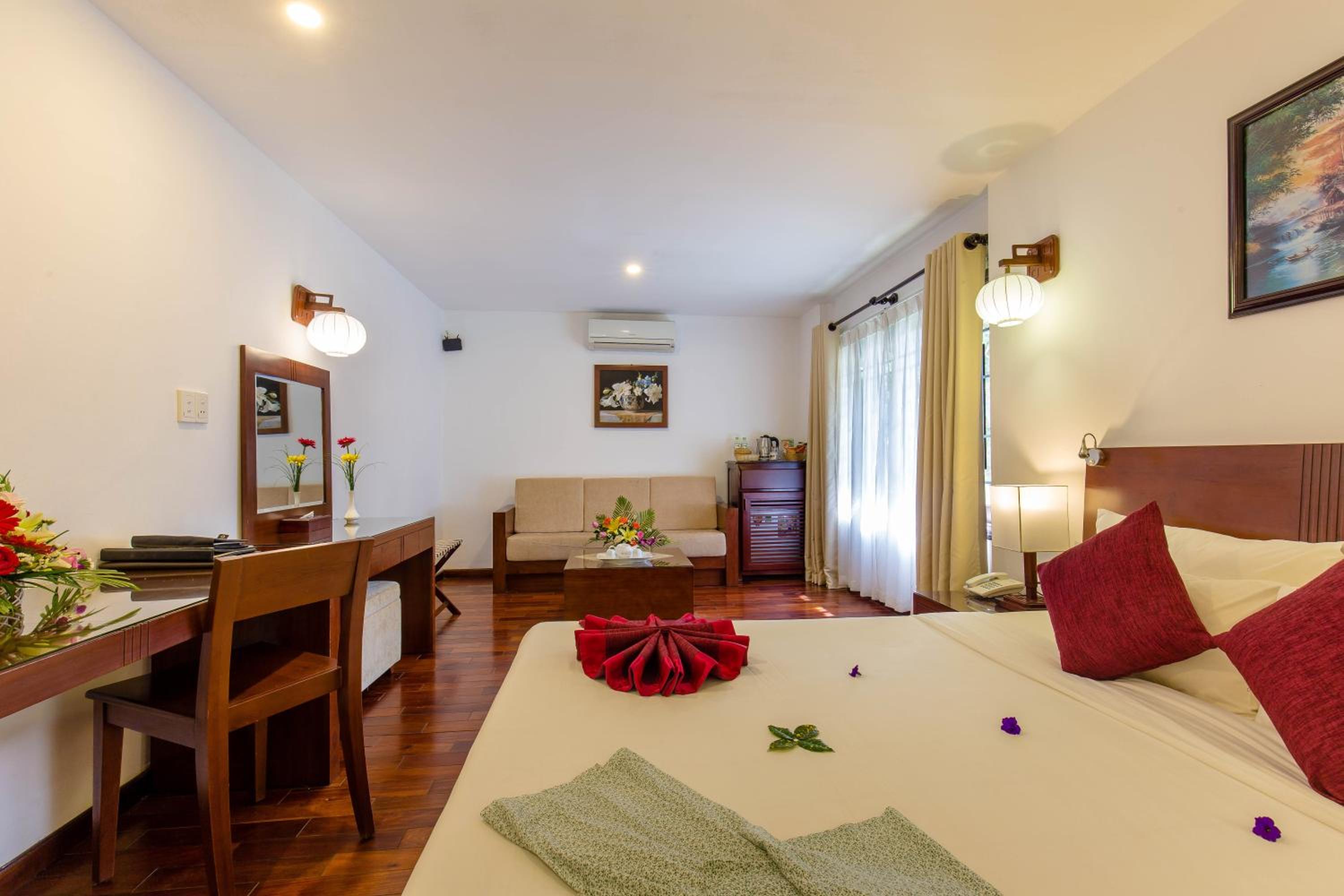 Superior Double Room with Garden View - Photo 8