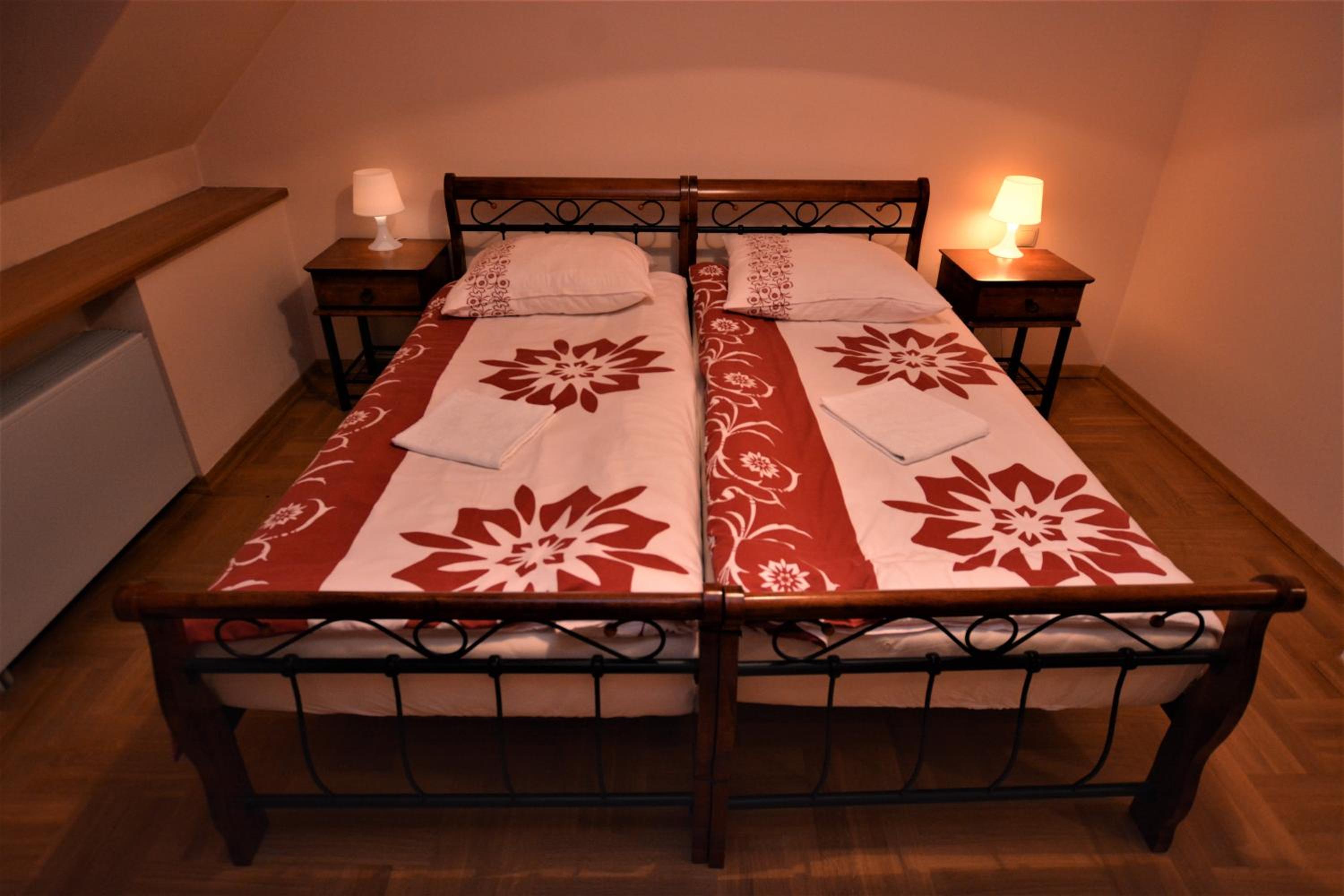 Triple Room - Photo 1
