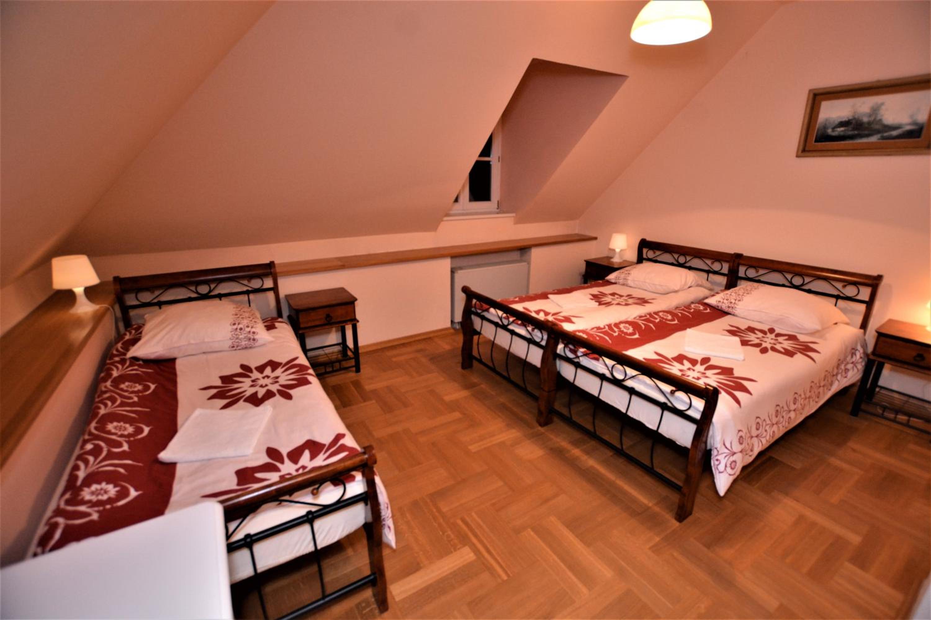 Triple Room - Photo 3