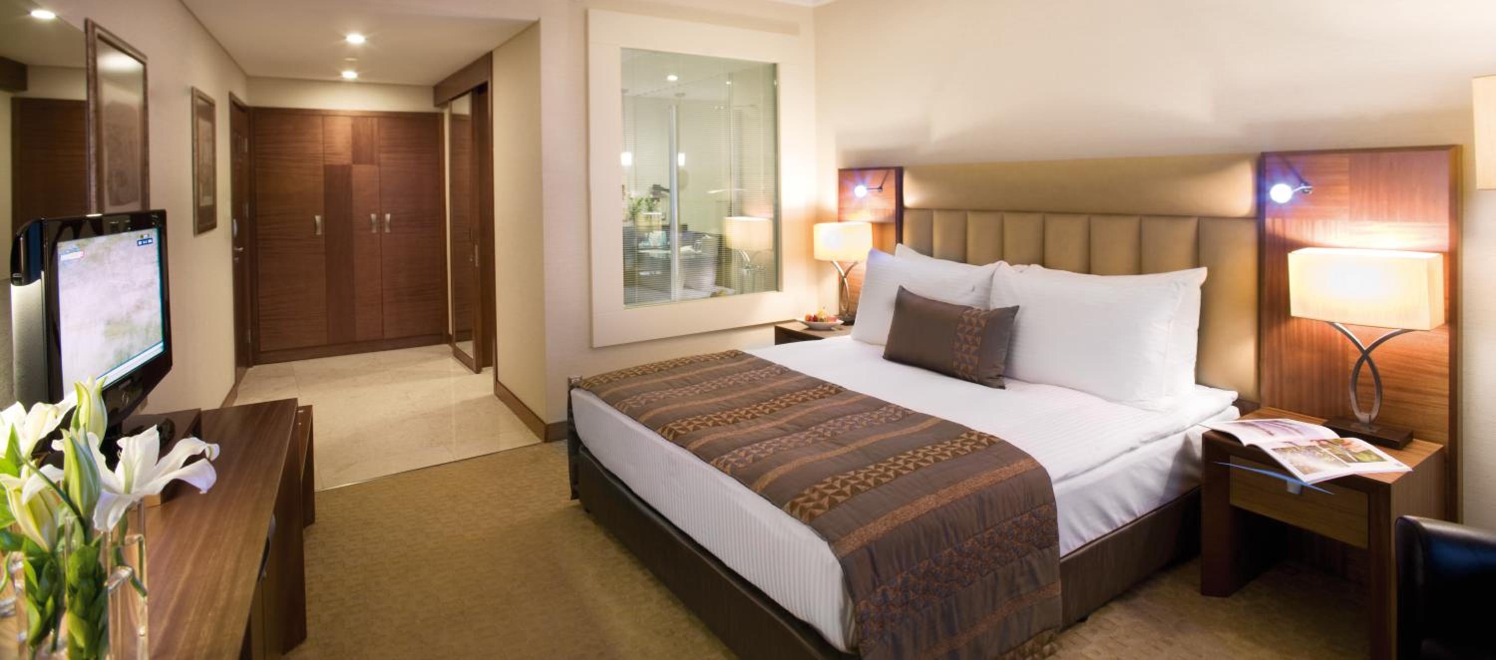 Superior King Room
