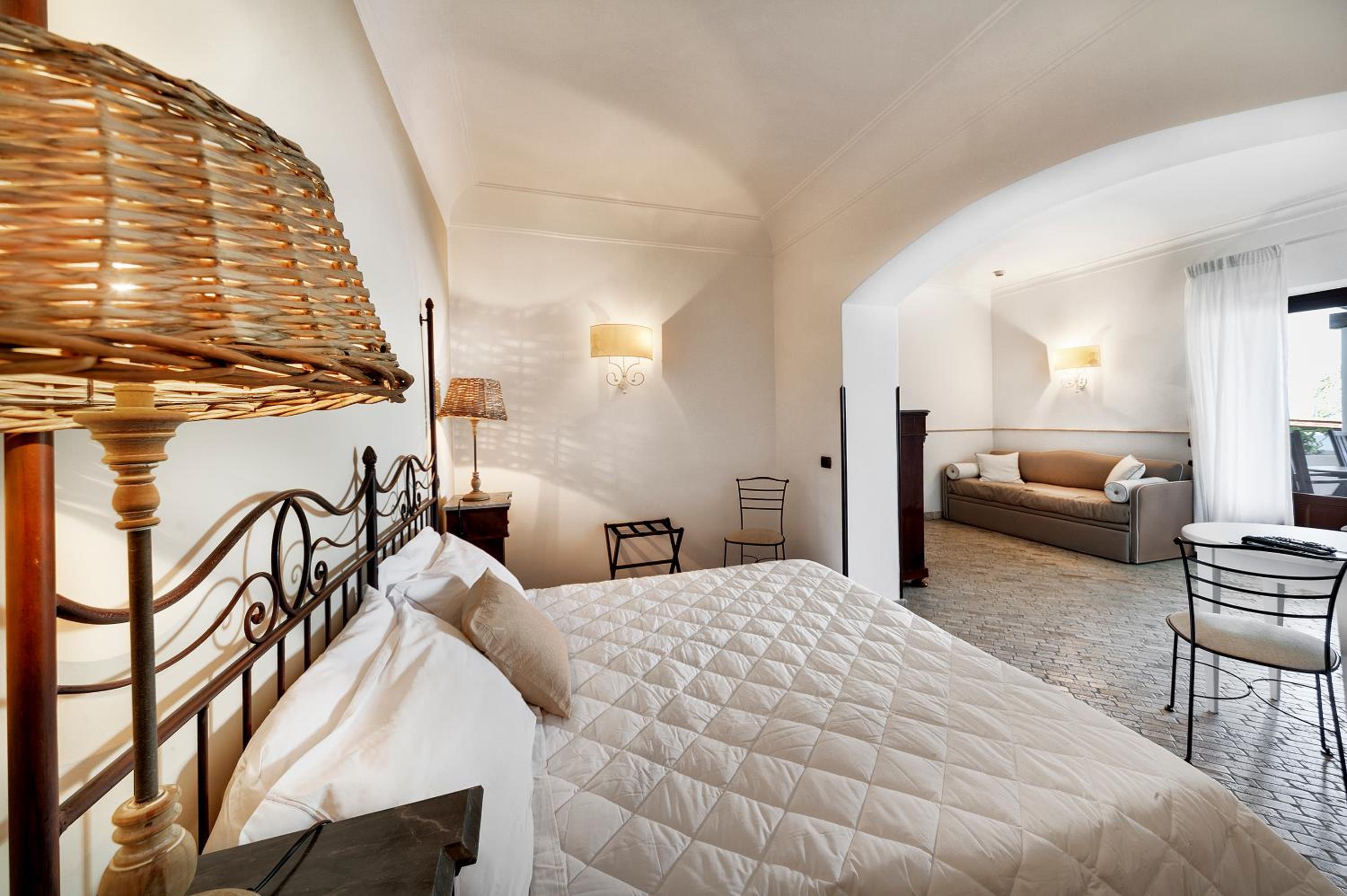 Junior Suite with Sea View - Photo 1